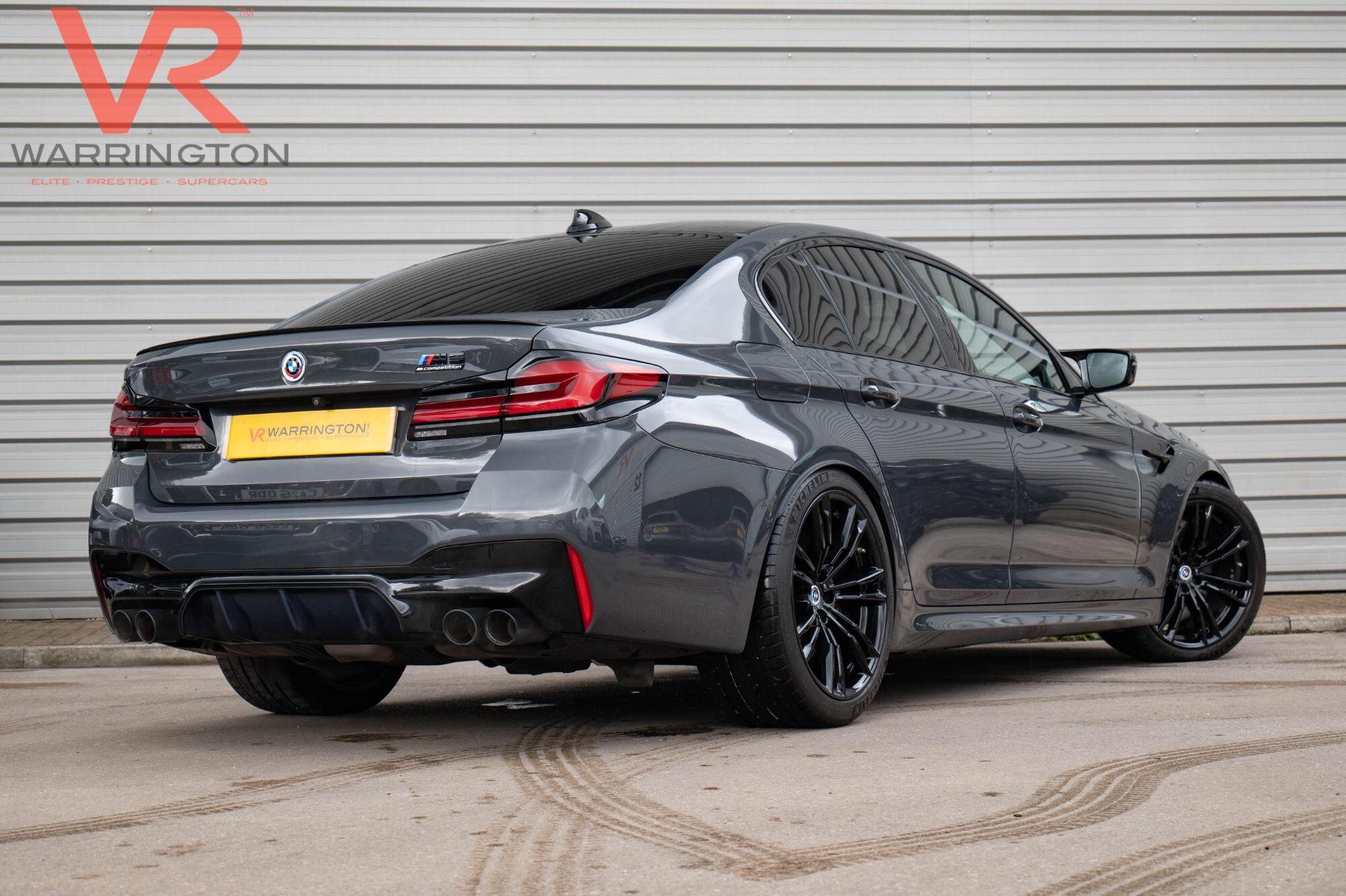 BMW M5 view 18