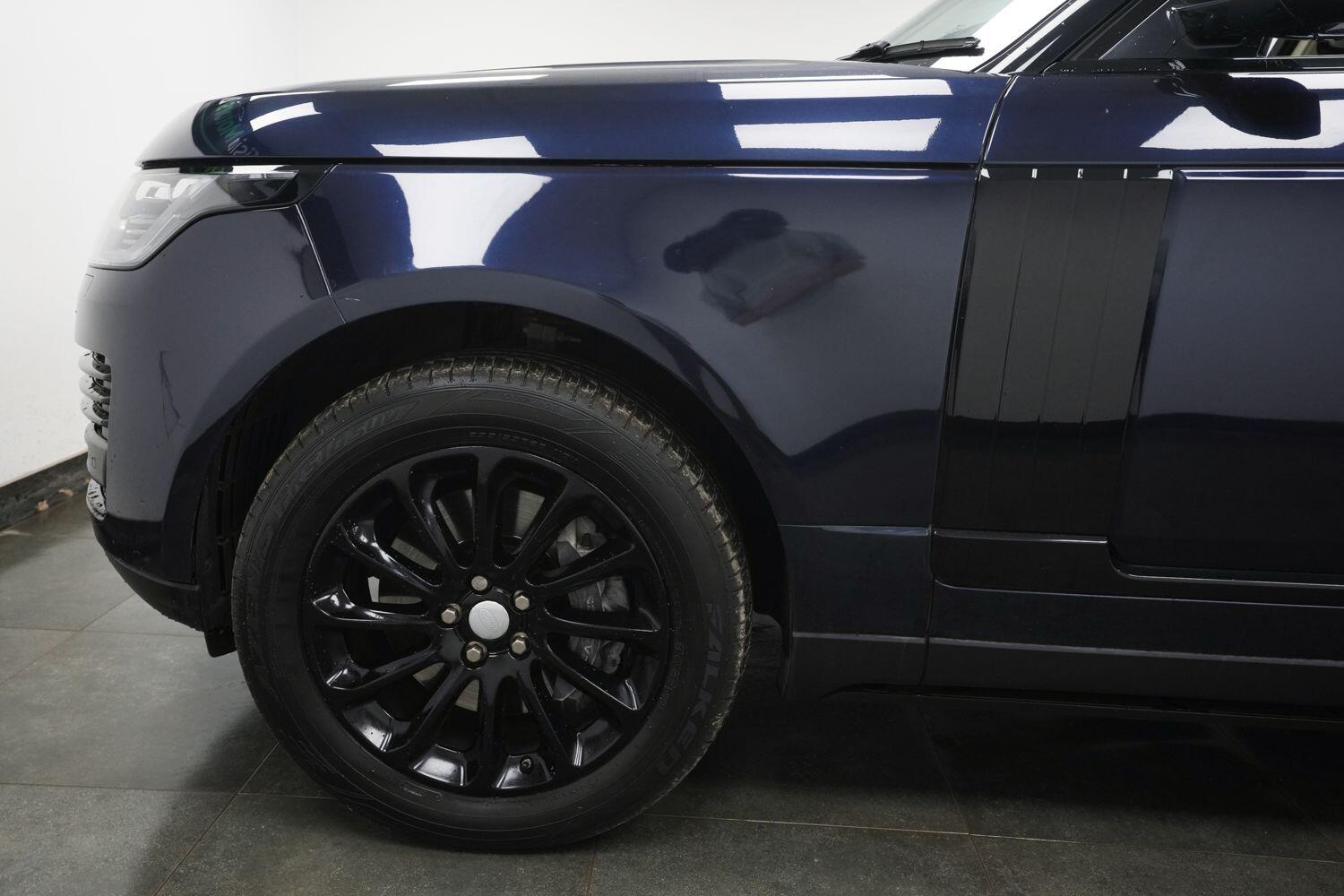 Land Rover Range Rover view 5