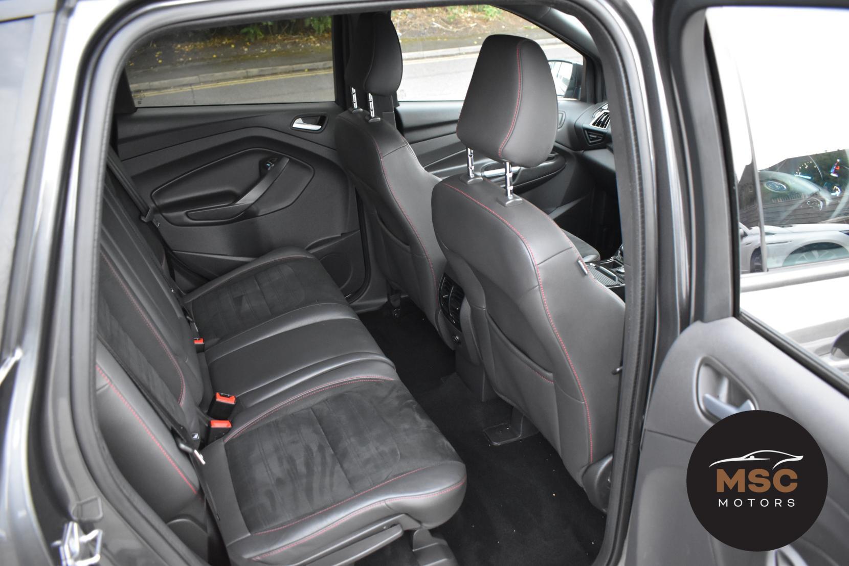 Ford Kuga view 35