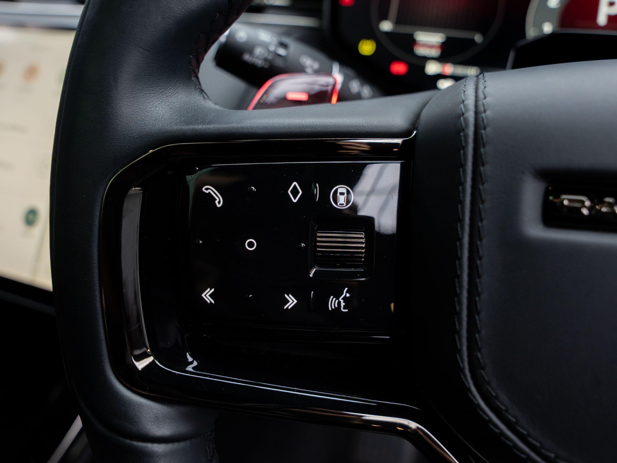 Land Rover Range Rover Sport view 15
