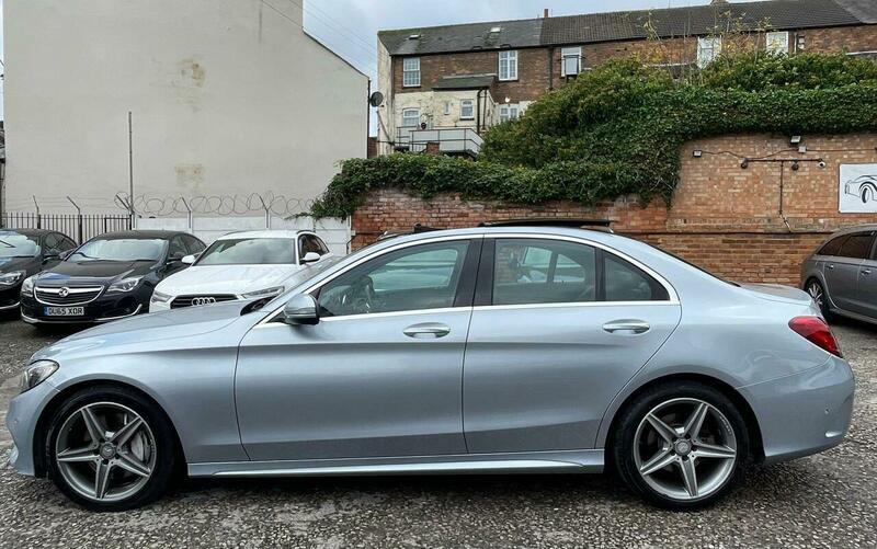 2015 Mercedes-Benz C Class image 11