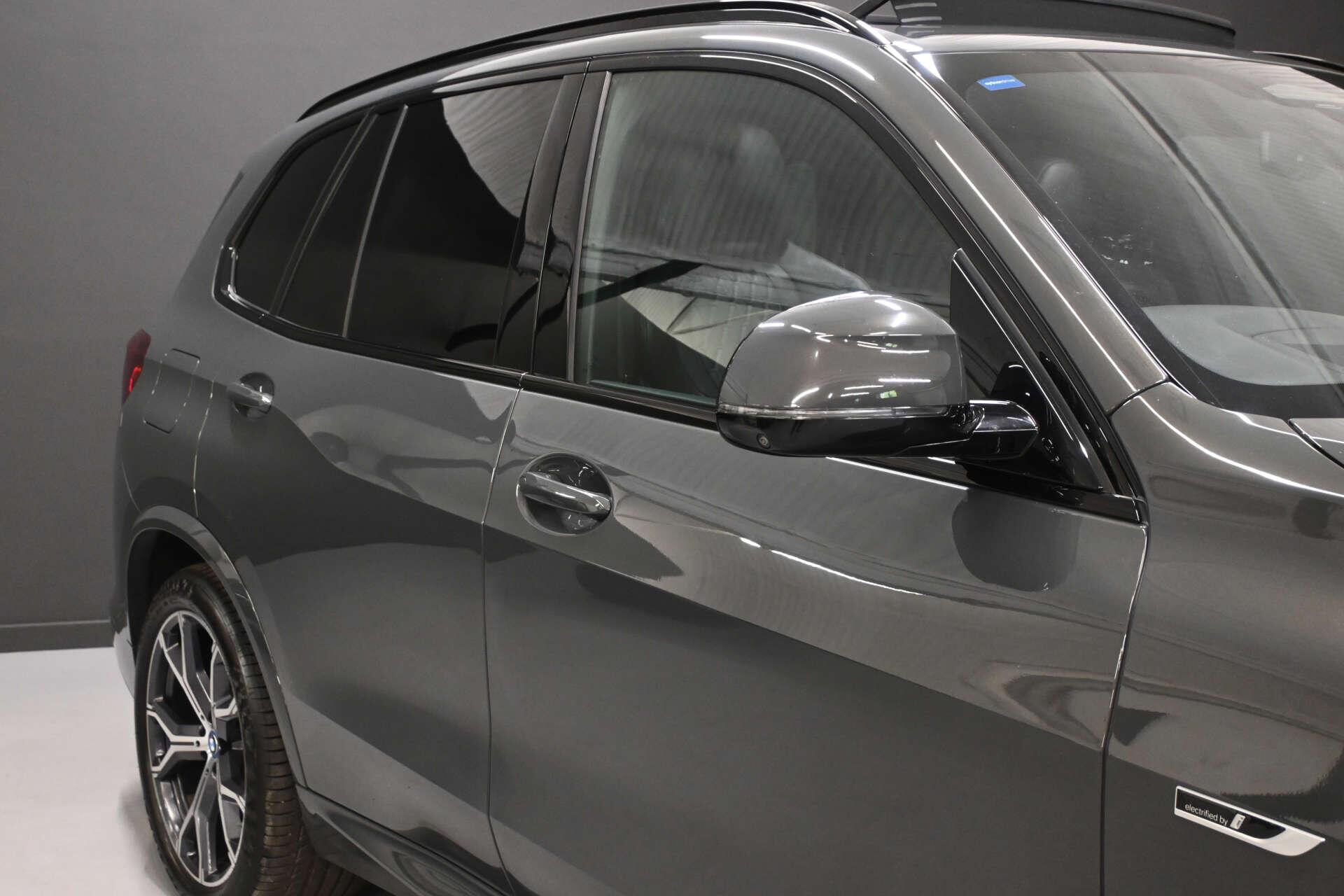 BMW X5 view 27