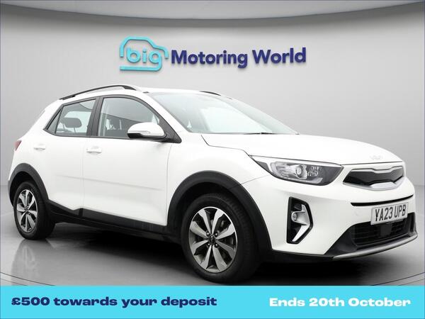 White 2023 Kia Stonic Estate Front-wheel drive Manual