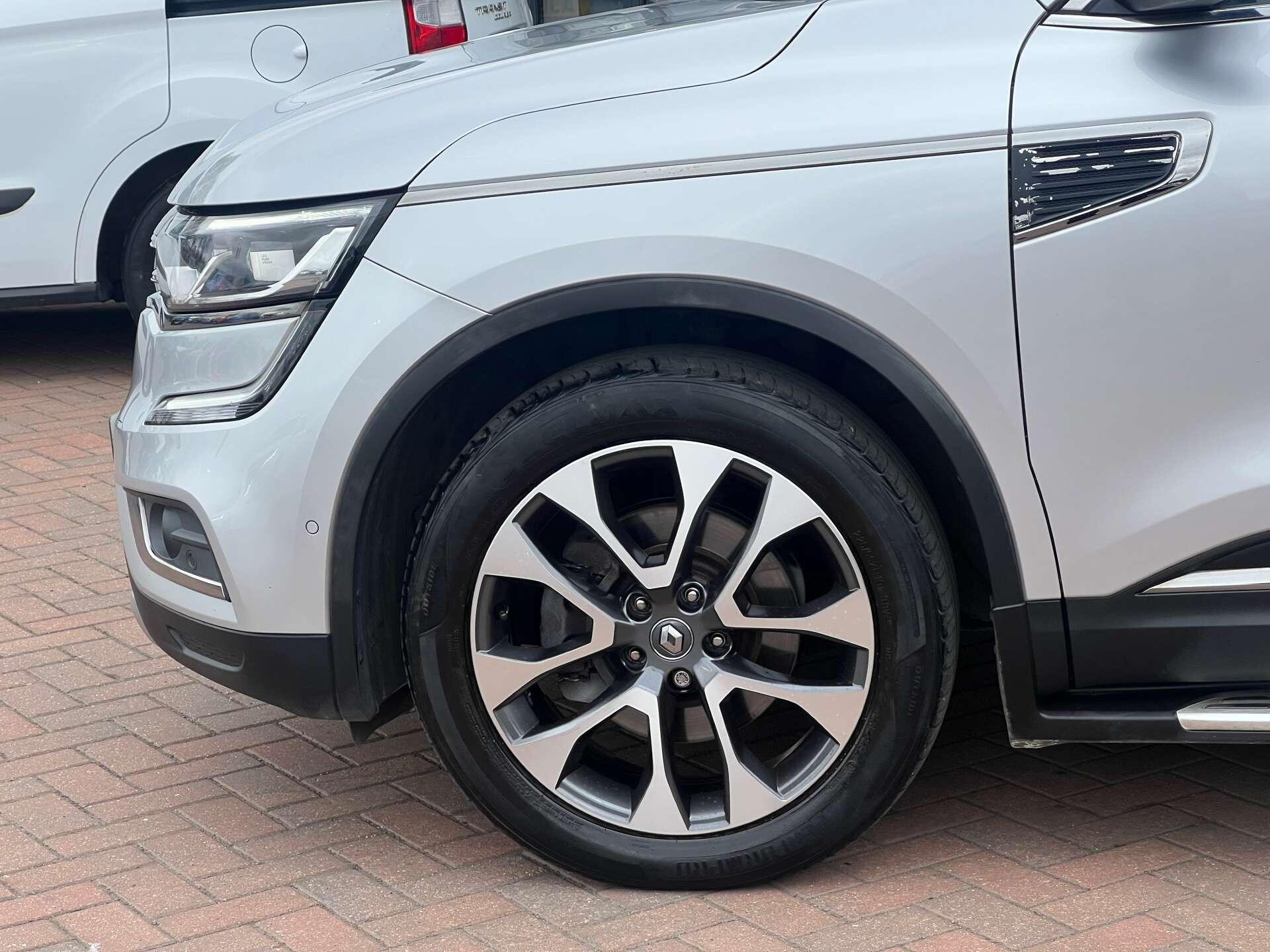 Renault Koleos view 14