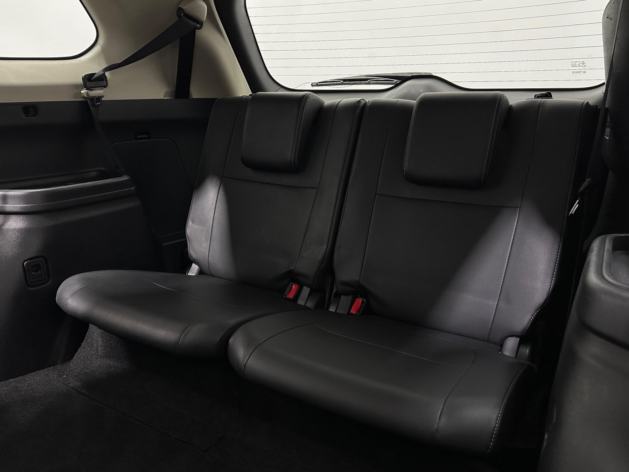 Mitsubishi Outlander view 44