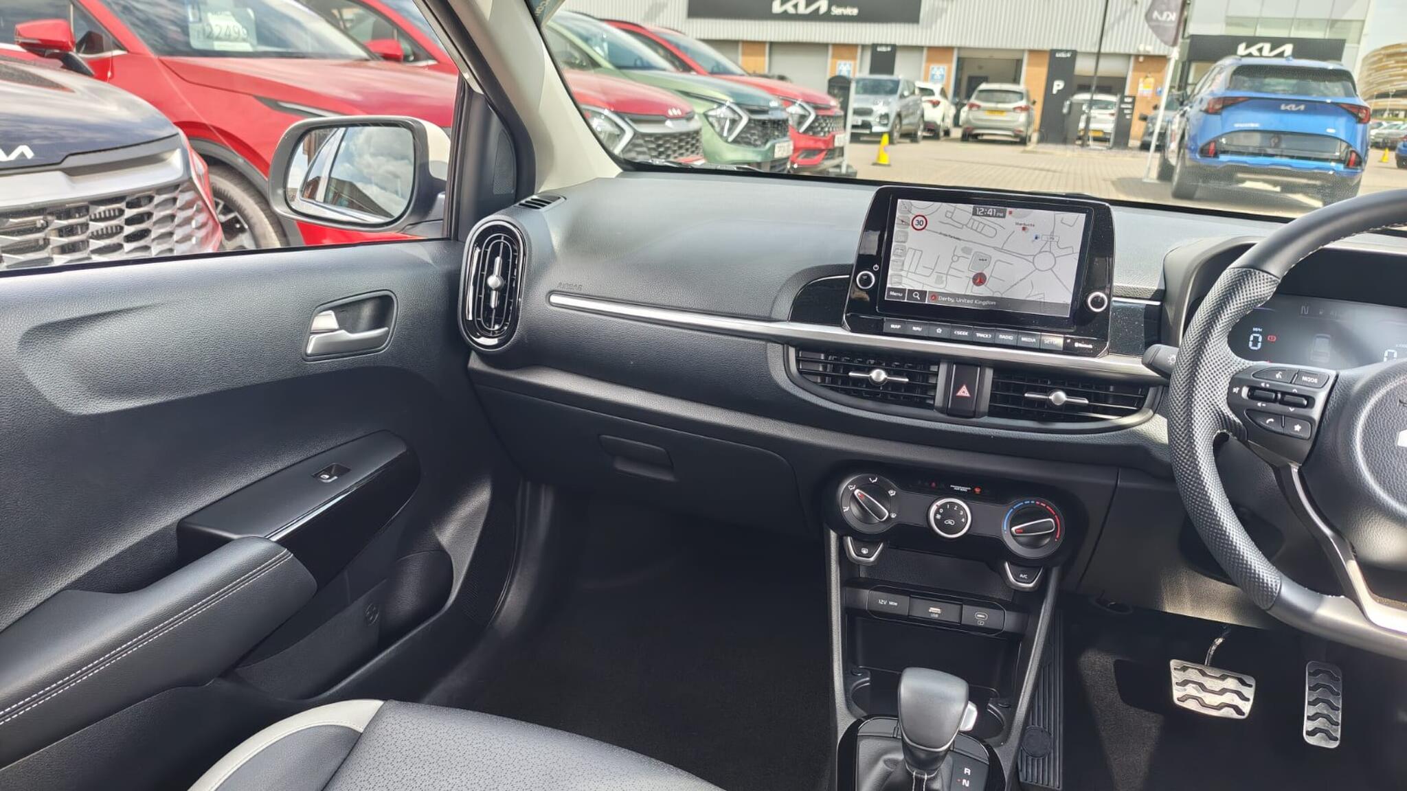 Kia Picanto view 17