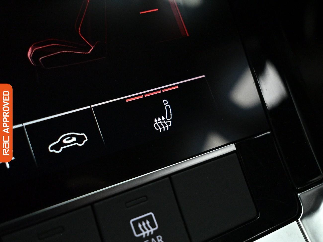Audi E-Tron view 17