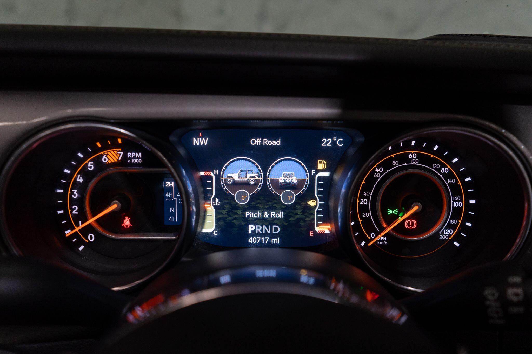 Jeep Wrangler view 33