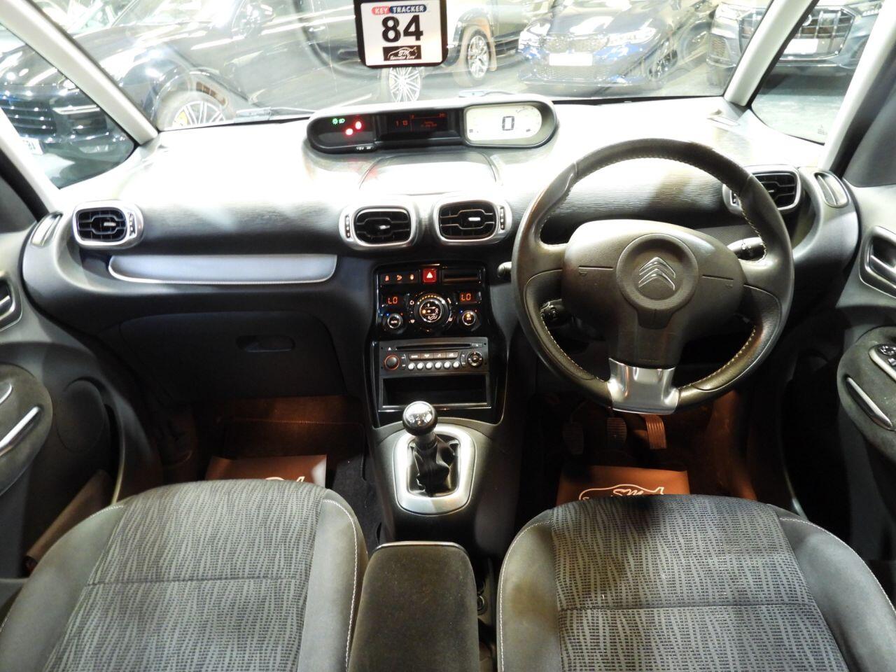 Citroen C3 Picasso view 11