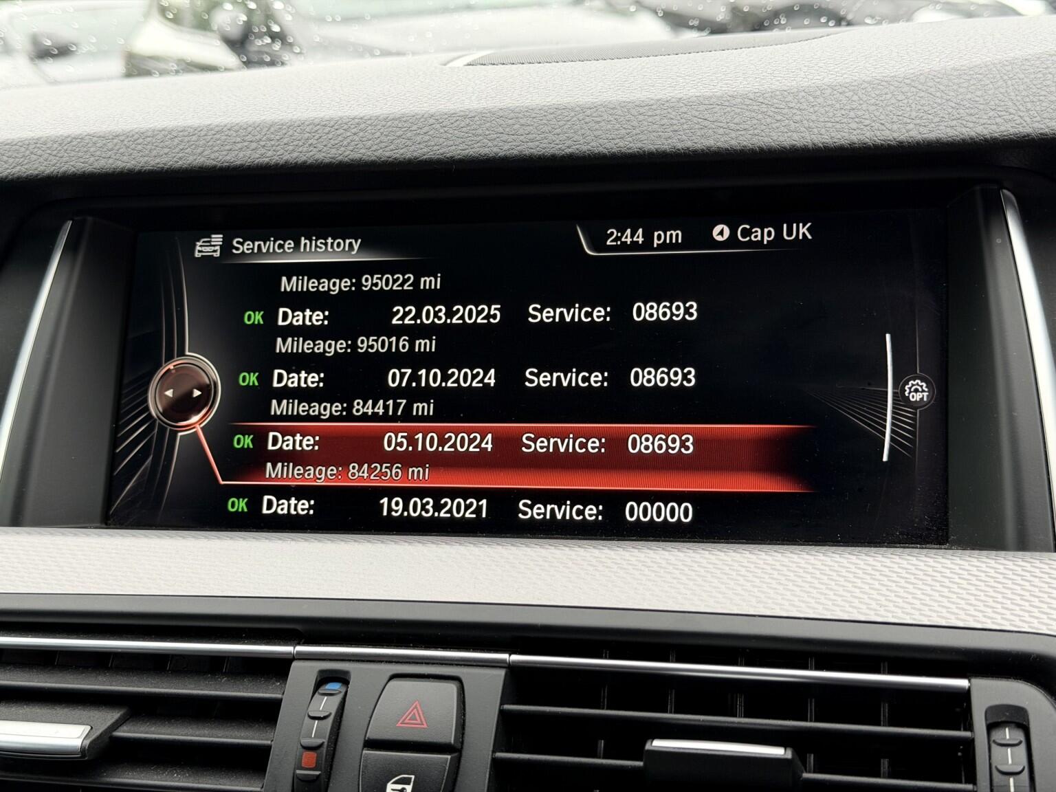 BMW 5 Series view 34