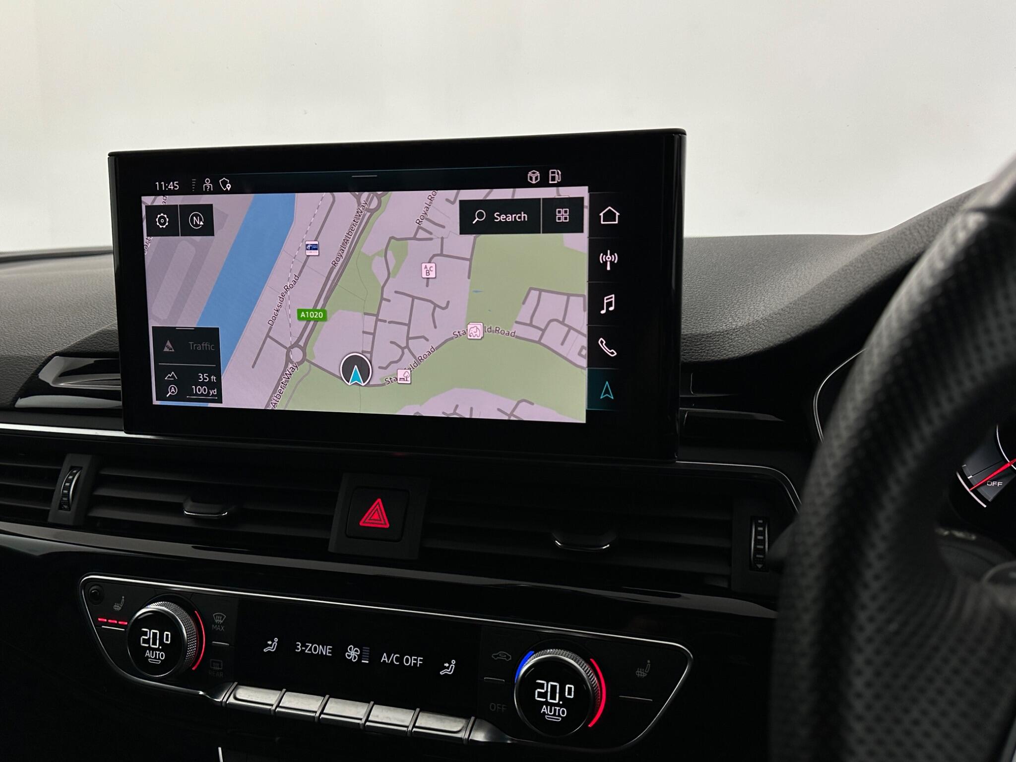 Audi A4 view 22