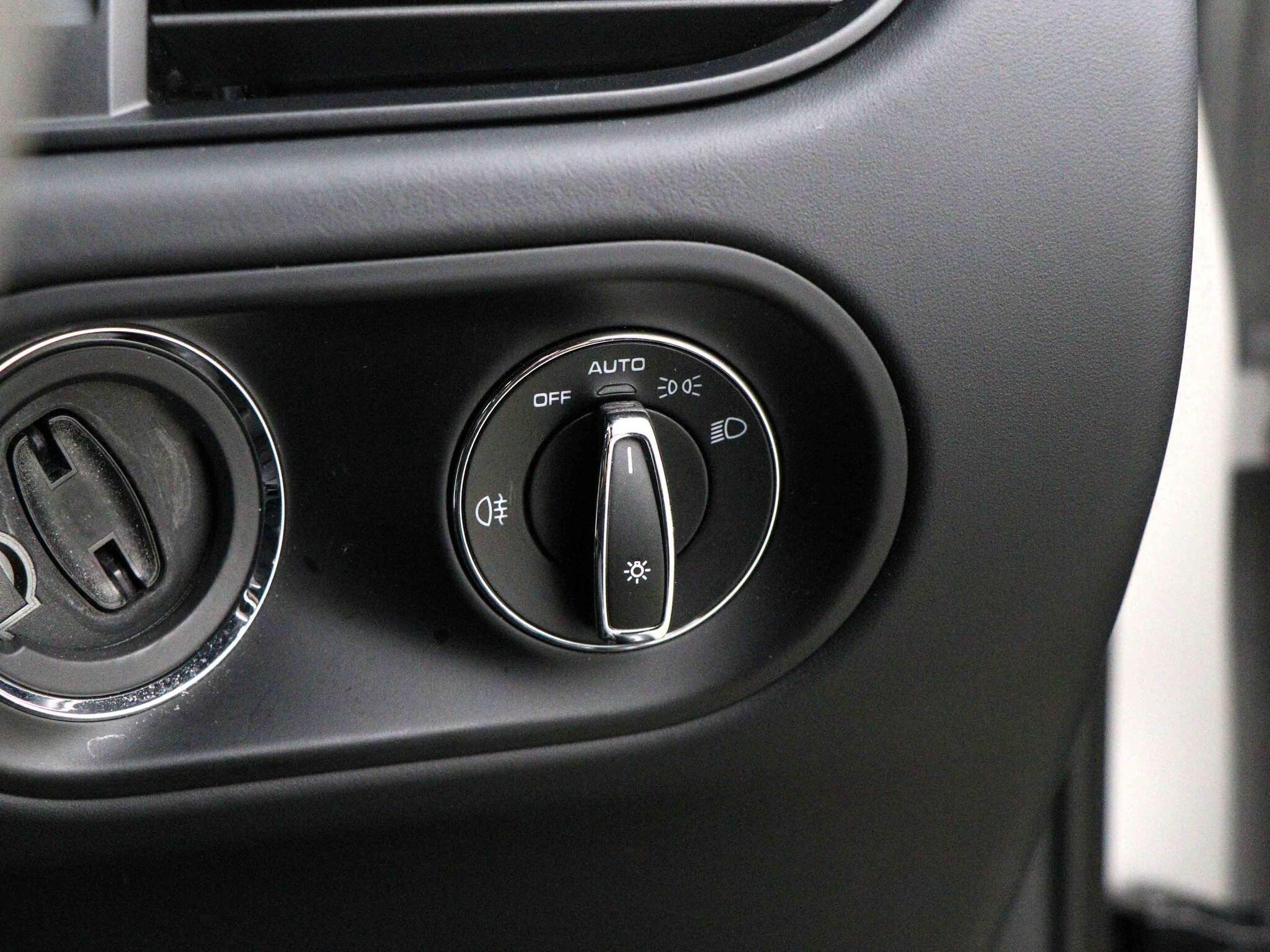 Porsche Macan view 46