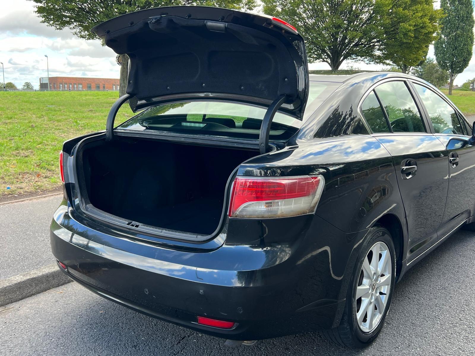 Toyota Avensis view 37
