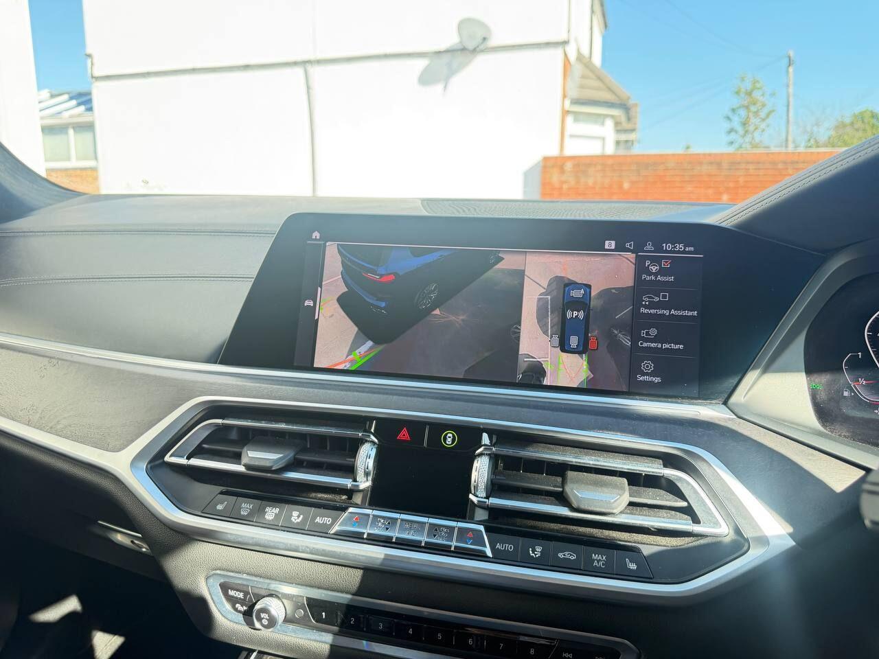 BMW X7 view 55