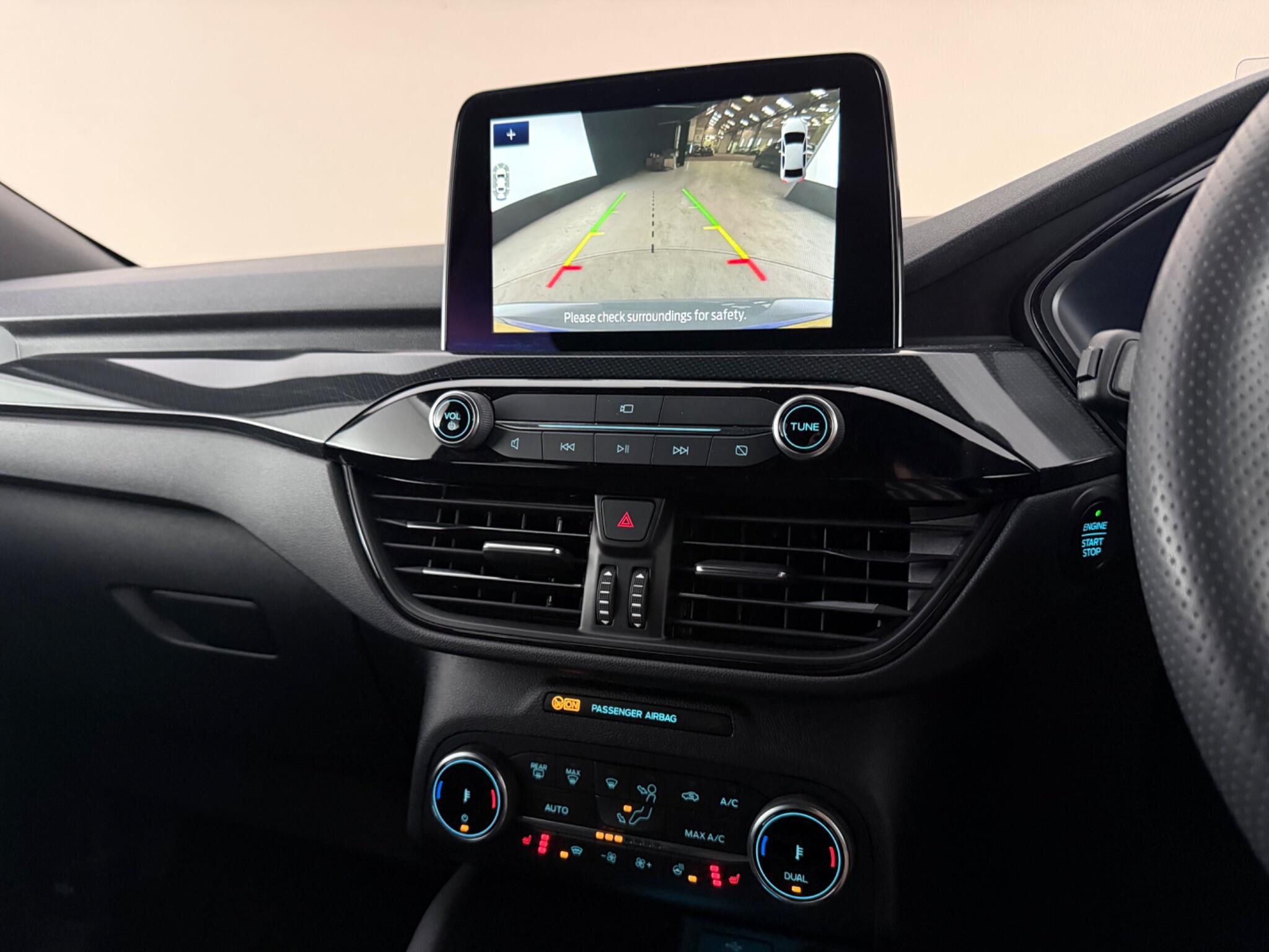 Ford Kuga view 24