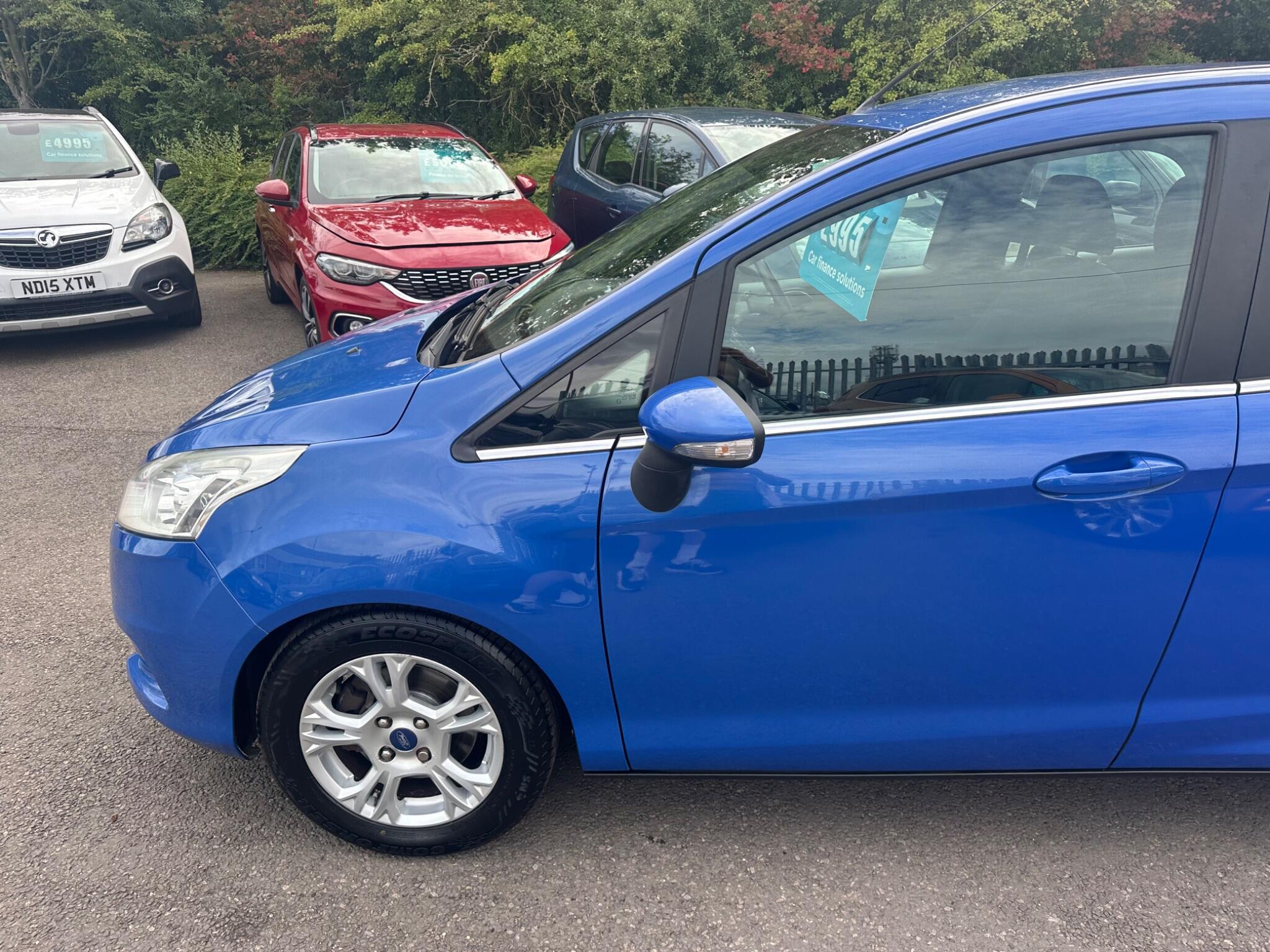 Ford B-Max view 24