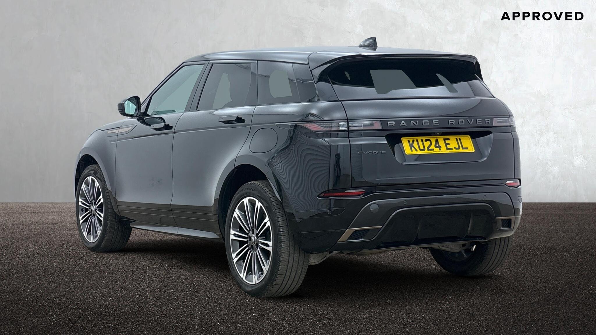 Land Rover Range Rover Evoque view 2