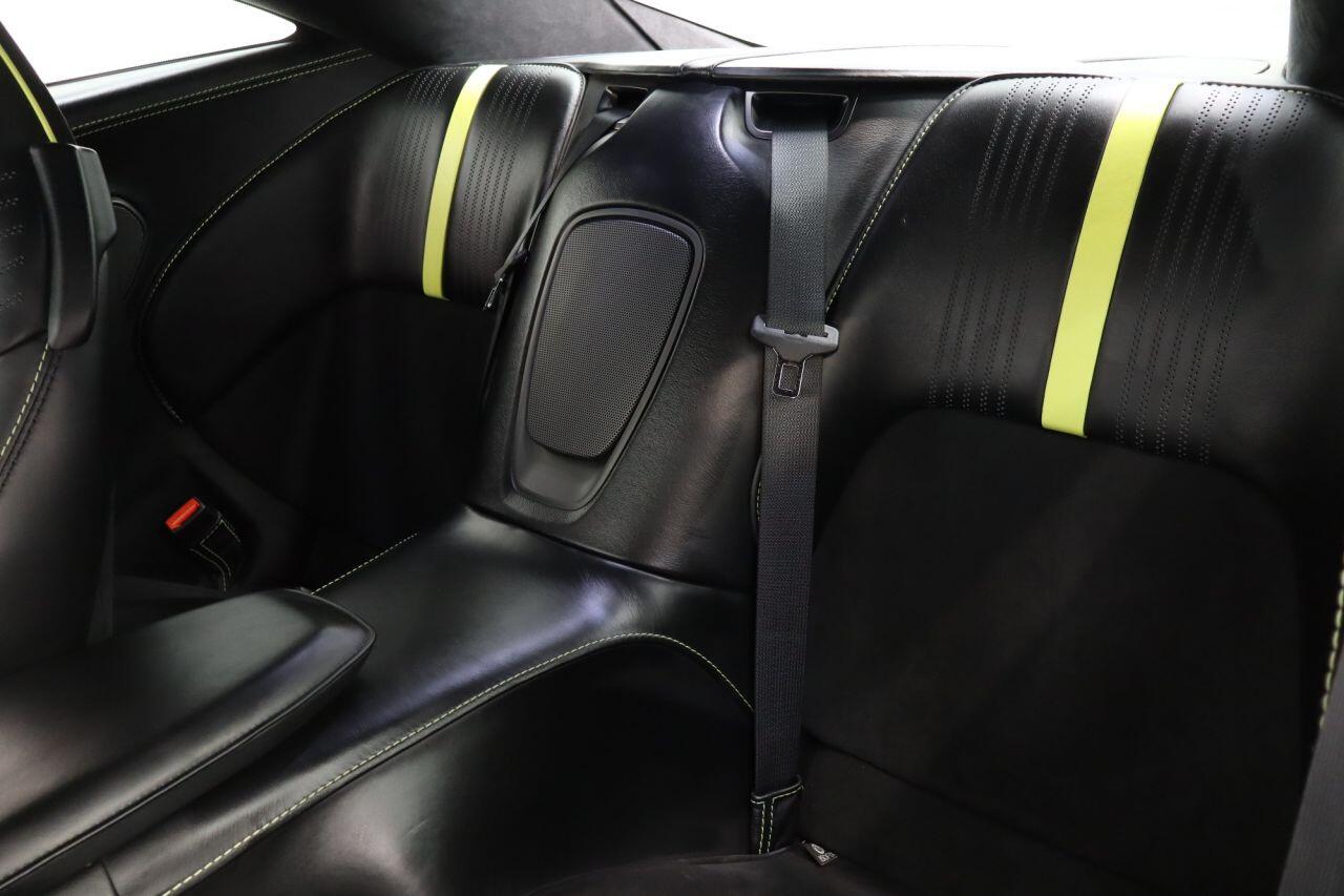 Aston Martin DB11 view 25
