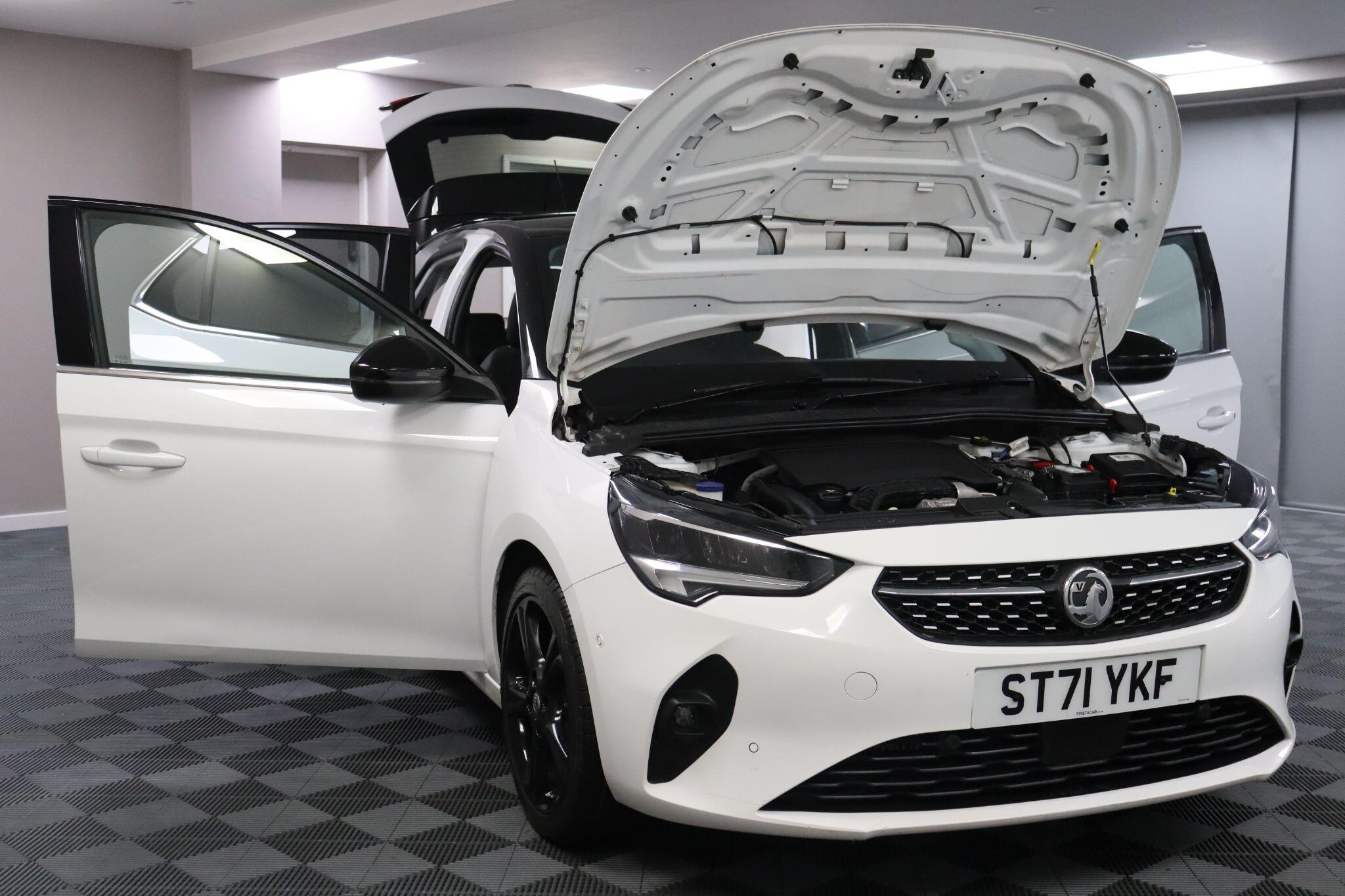 Vauxhall Corsa view 4