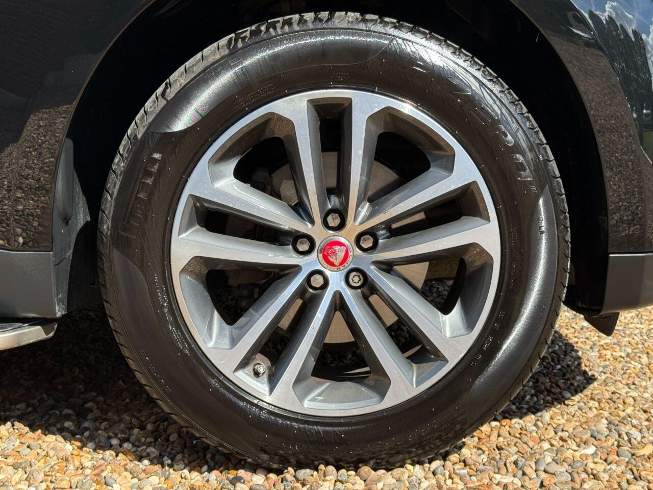 Jaguar F-Pace view 32