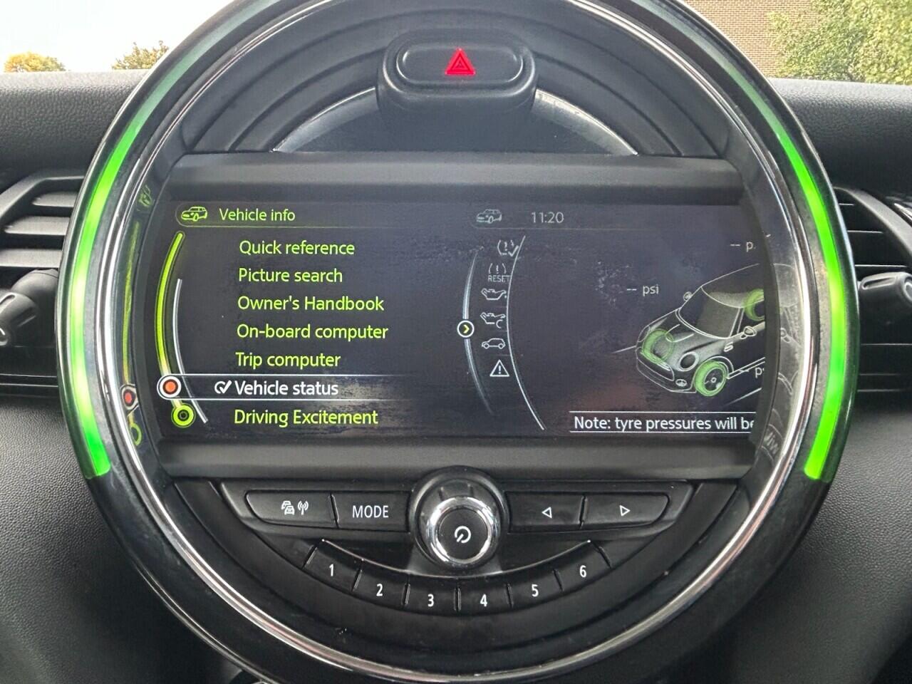 Mini Hatch view 33