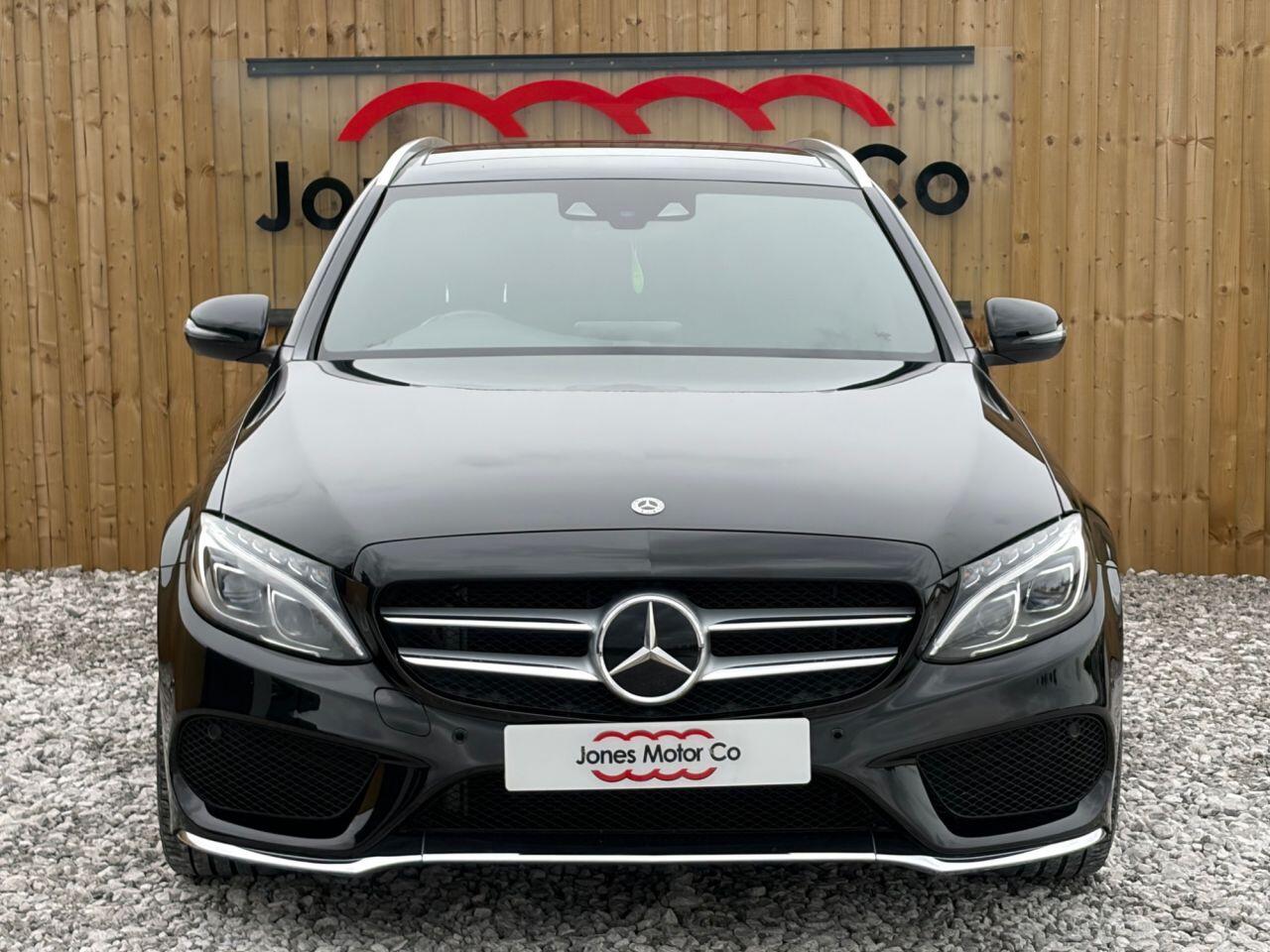 Mercedes-Benz C-Class view 3