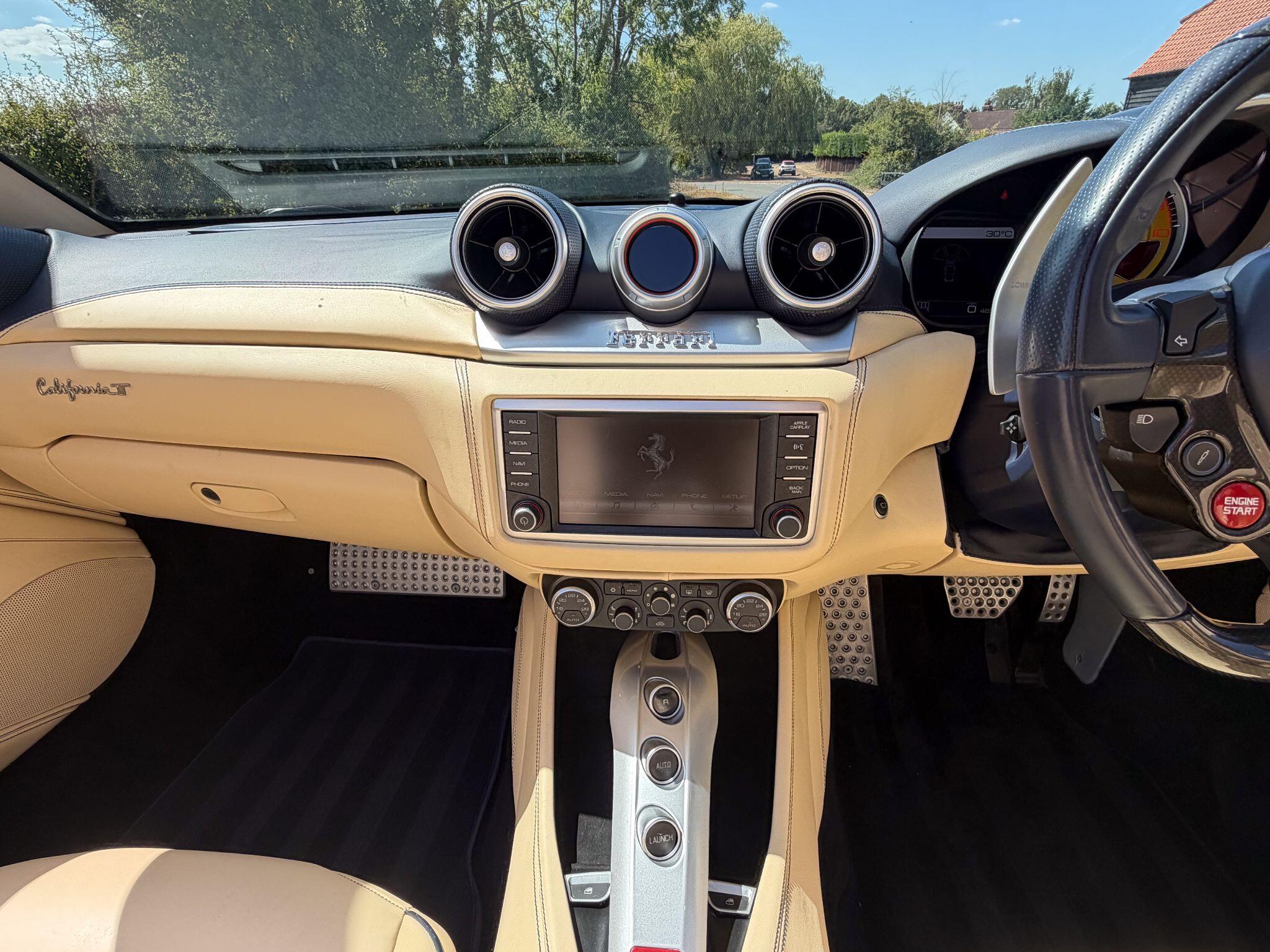 Ferrari California view 8