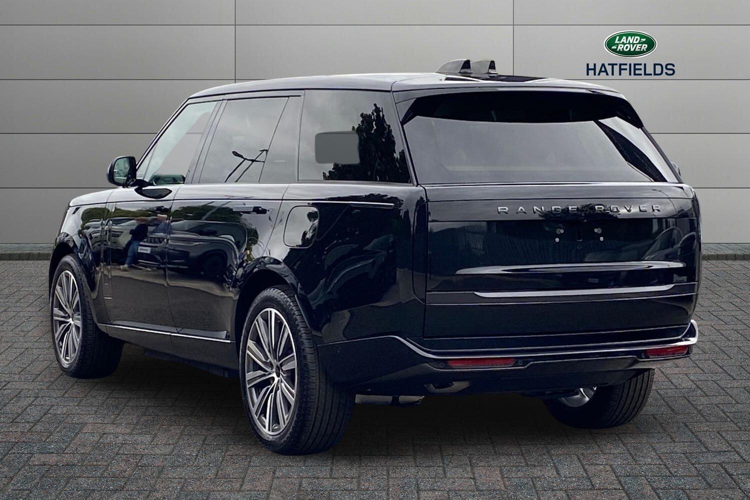 Land Rover Range Rover view 3