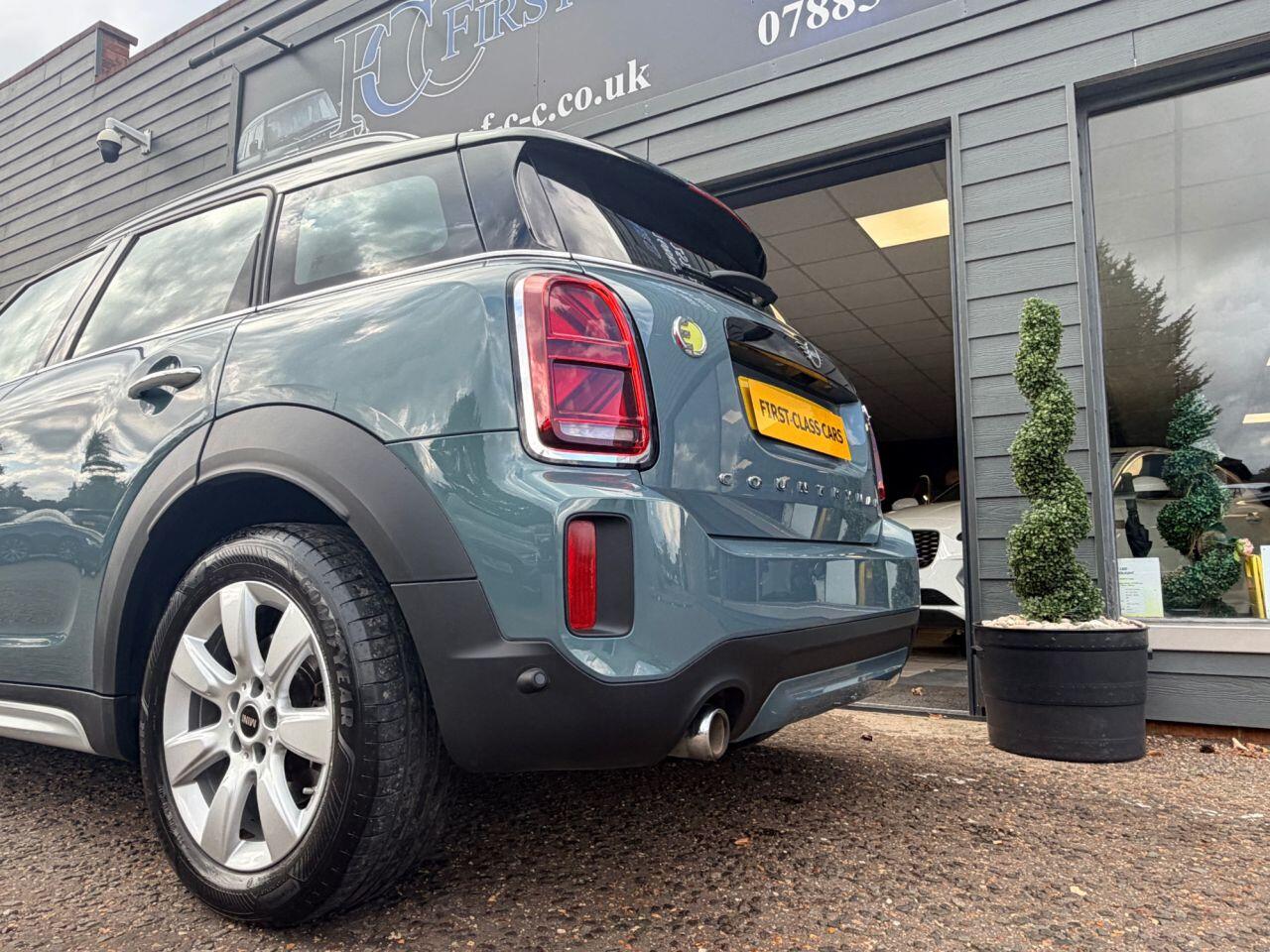 Mini Countryman view 36
