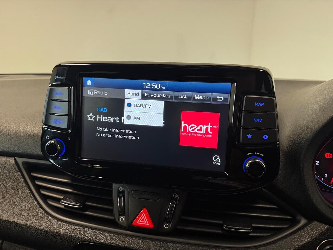 Hyundai i30 view 23