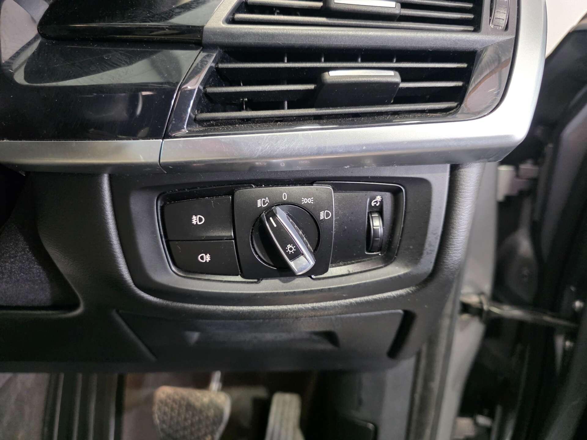 BMW X5 view 17