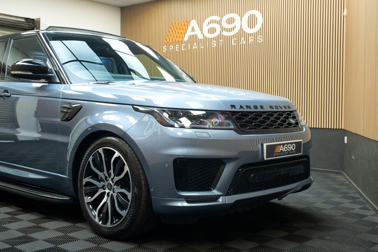 Land Rover Range Rover Sport view 11