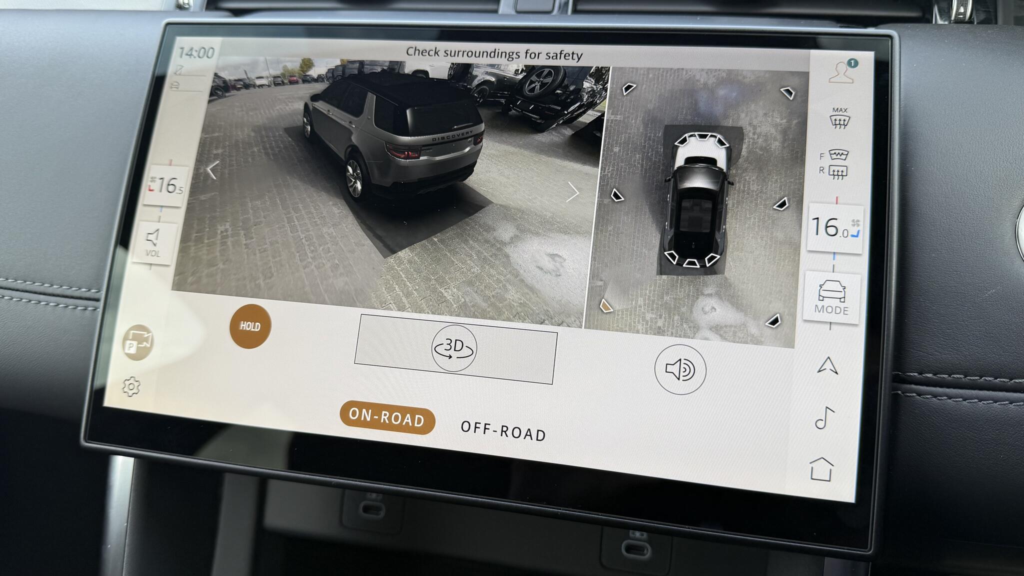 Land Rover Discovery Sport view 36