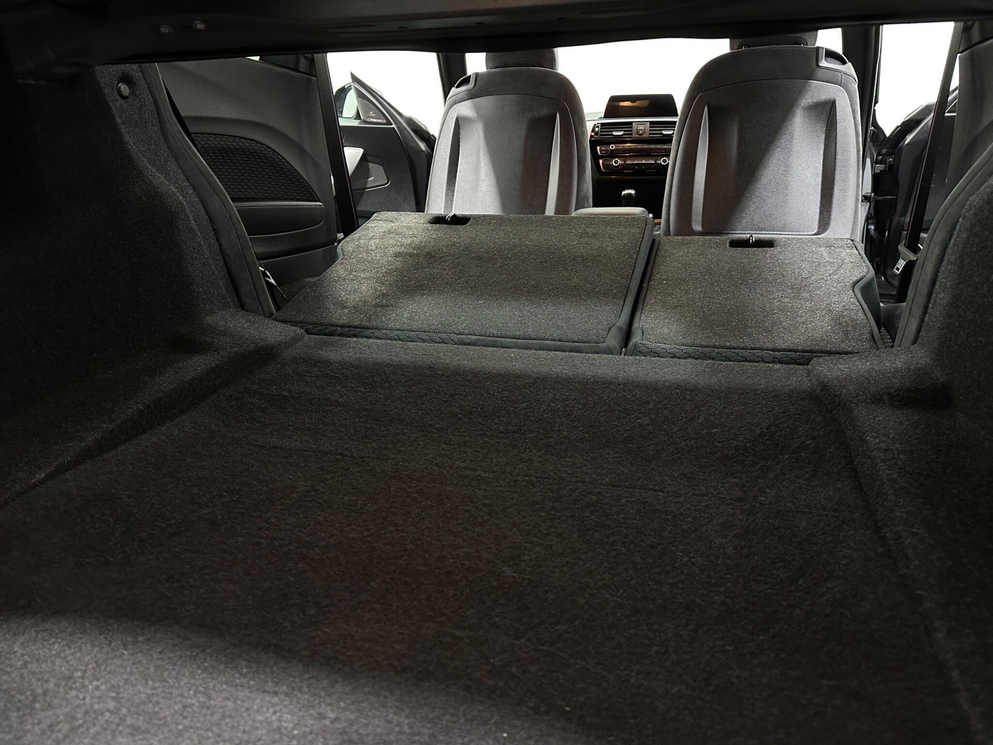 BMW 2 Series view 43