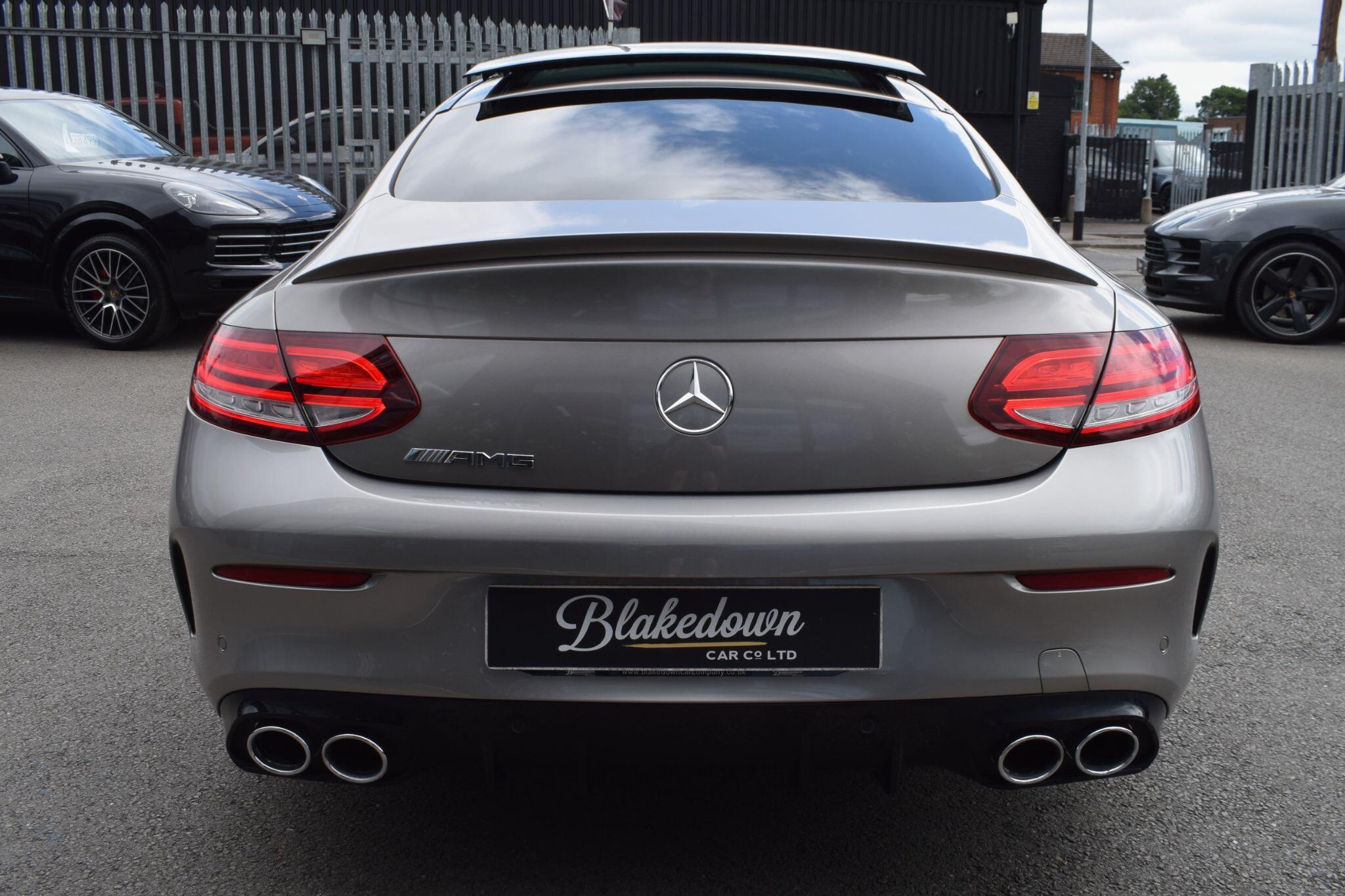 Mercedes-Benz C Class view 6