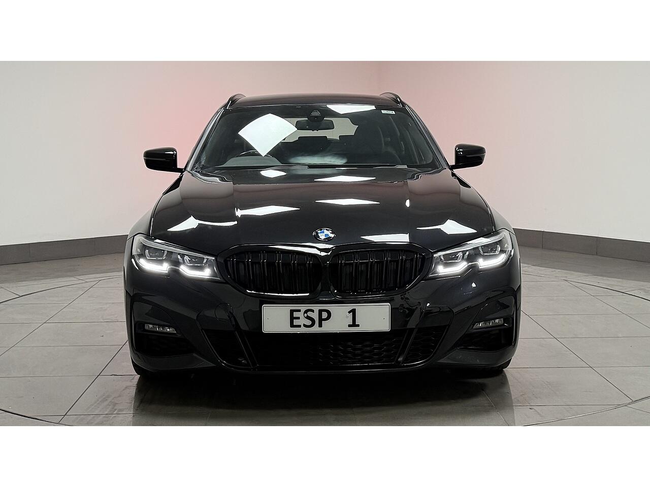 BMW 3 Series view 11