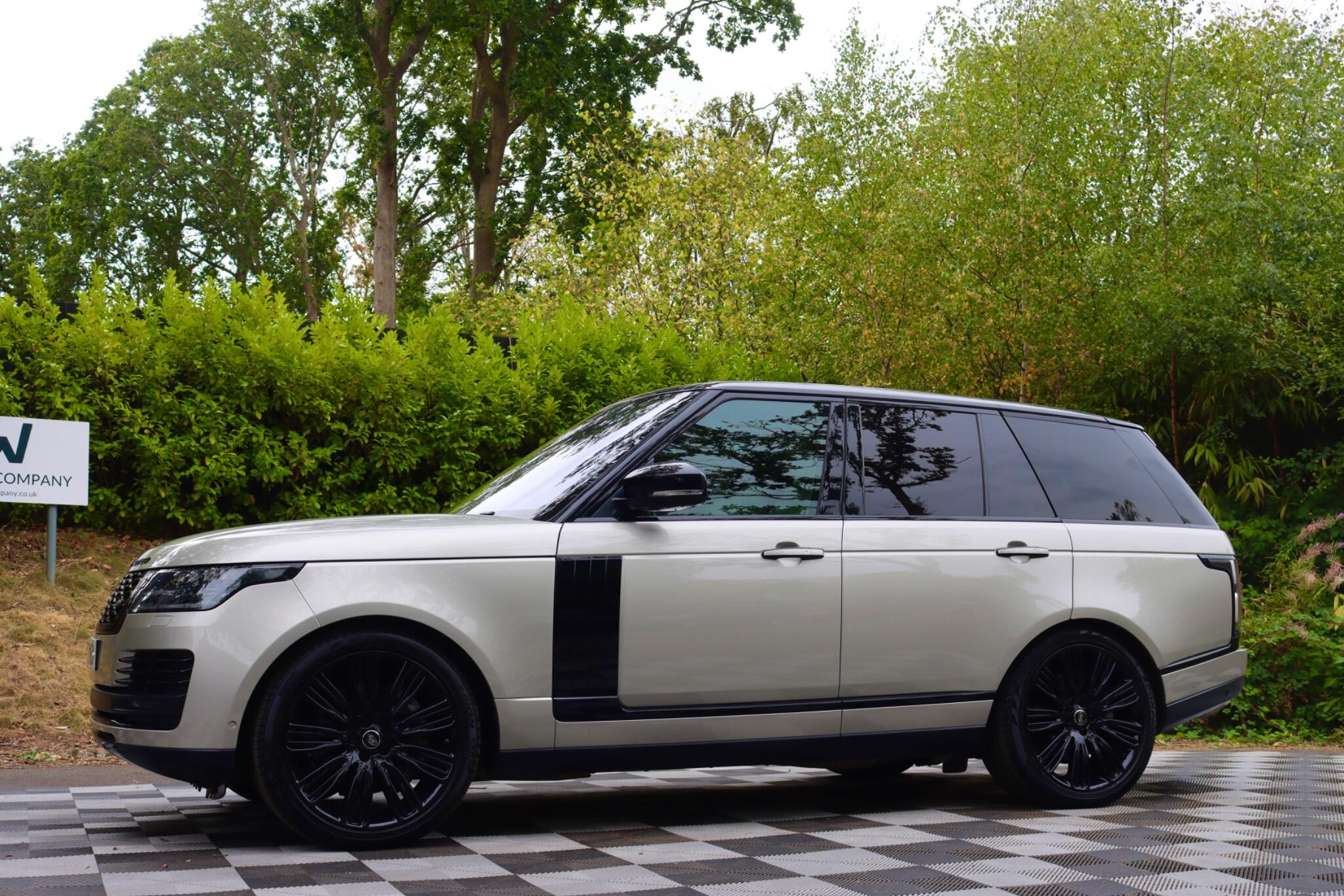 Land Rover Range Rover view 19