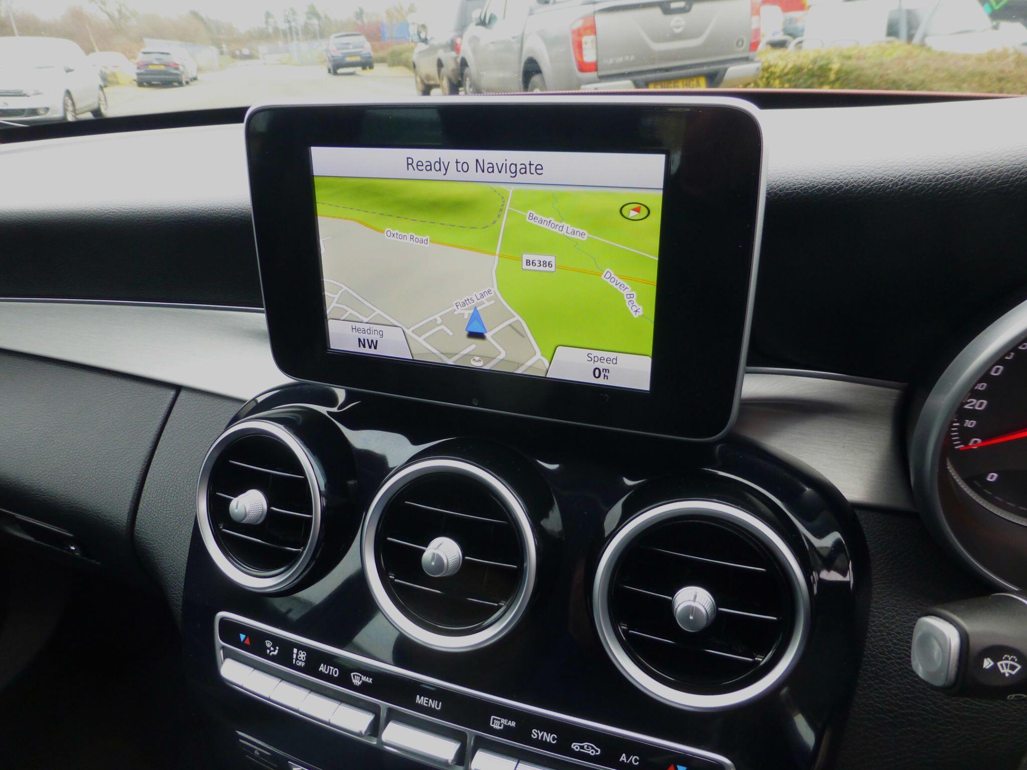 Mercedes-Benz C-Class view 15
