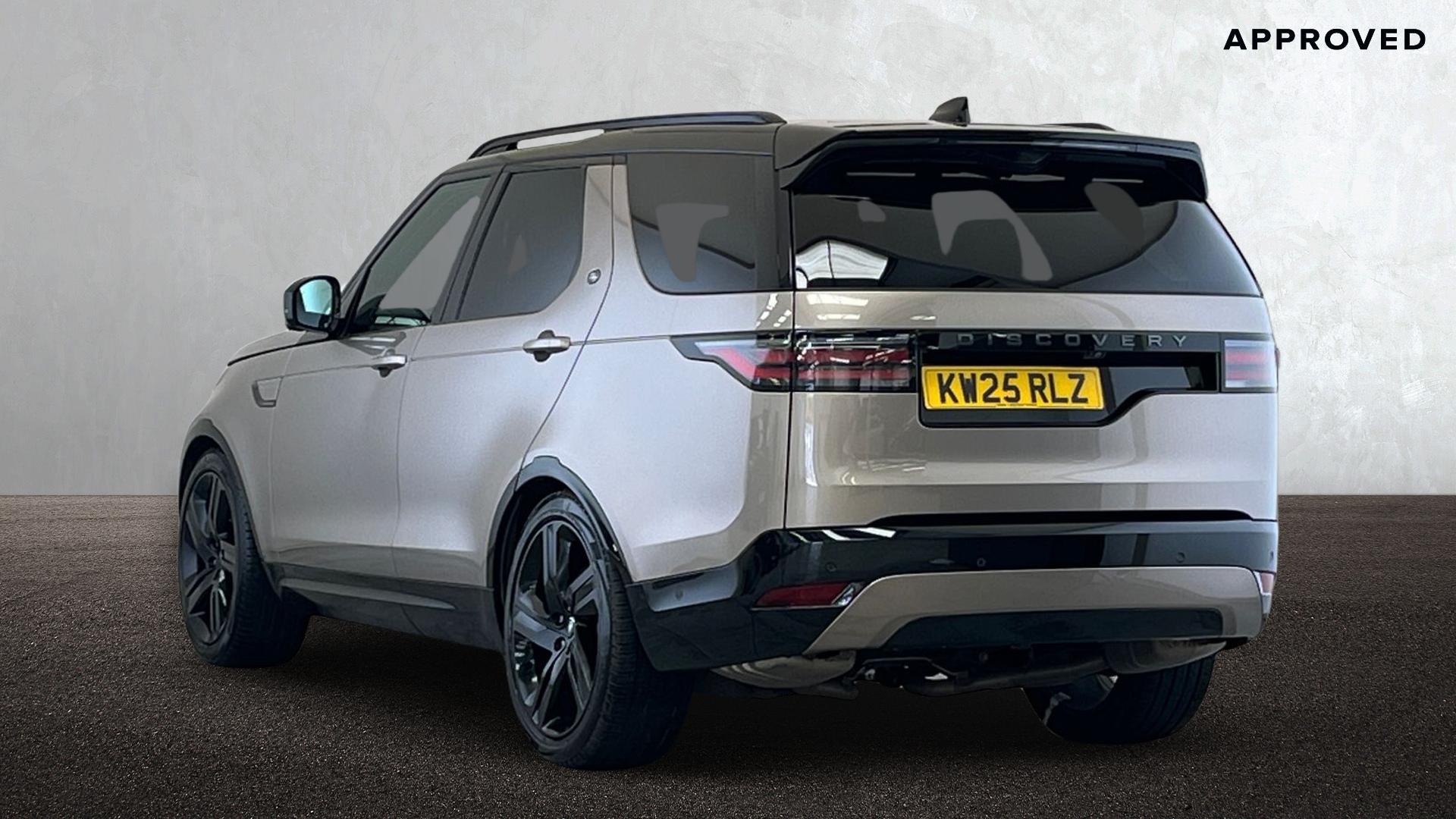 Land Rover Discovery view 2