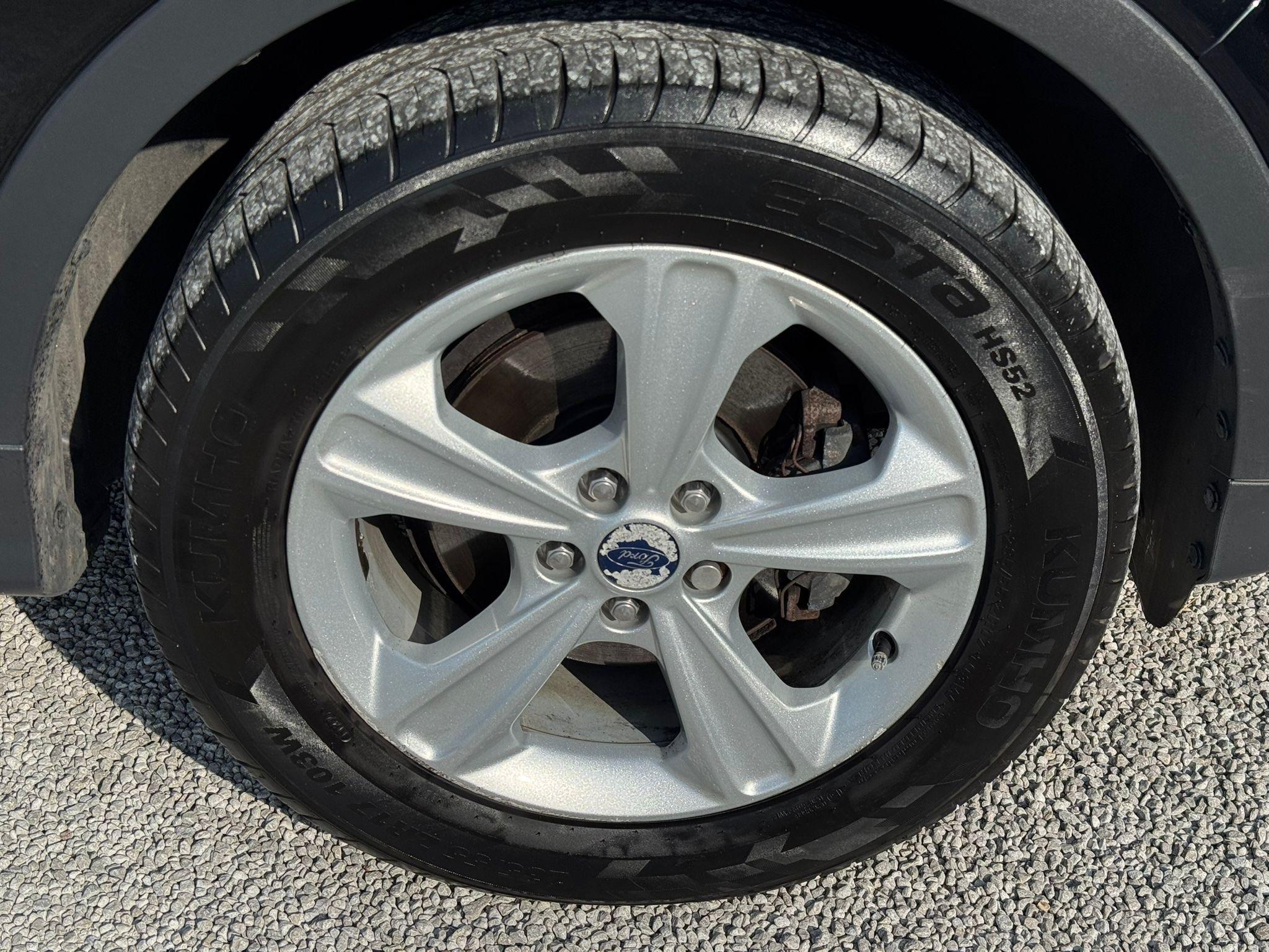 2016 Ford Kuga 1.5T EcoBoost Zetec 2WD Euro 6 (s/s) 5dr • 65,300 miles image 34