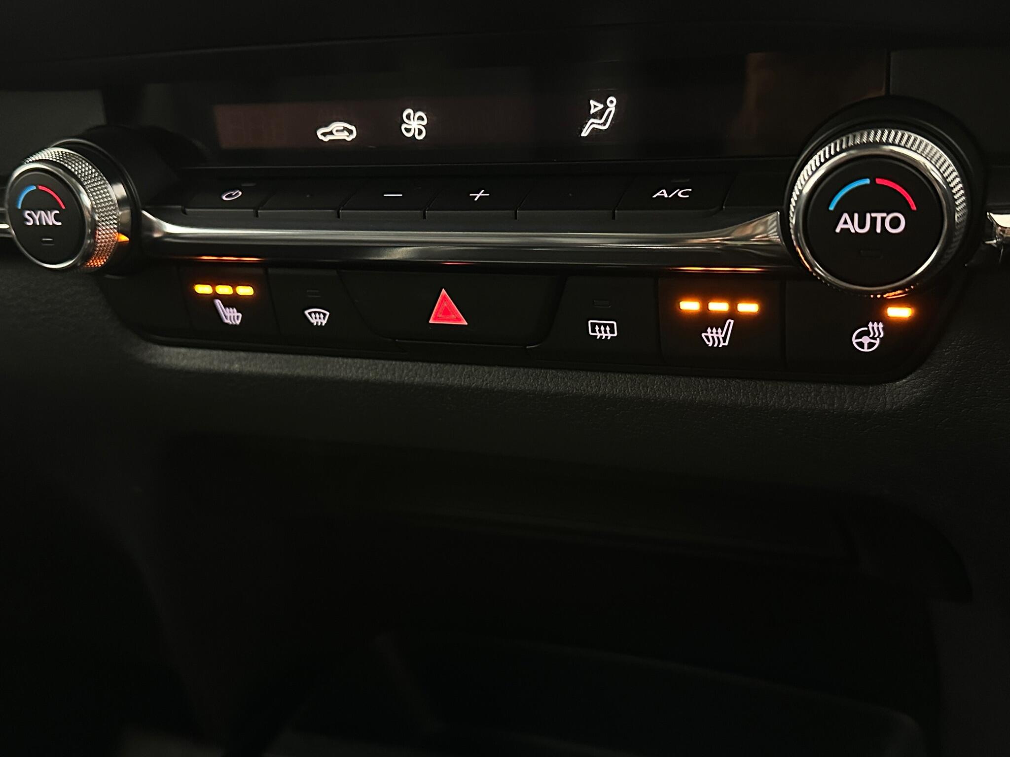 Mazda CX-30 view 22