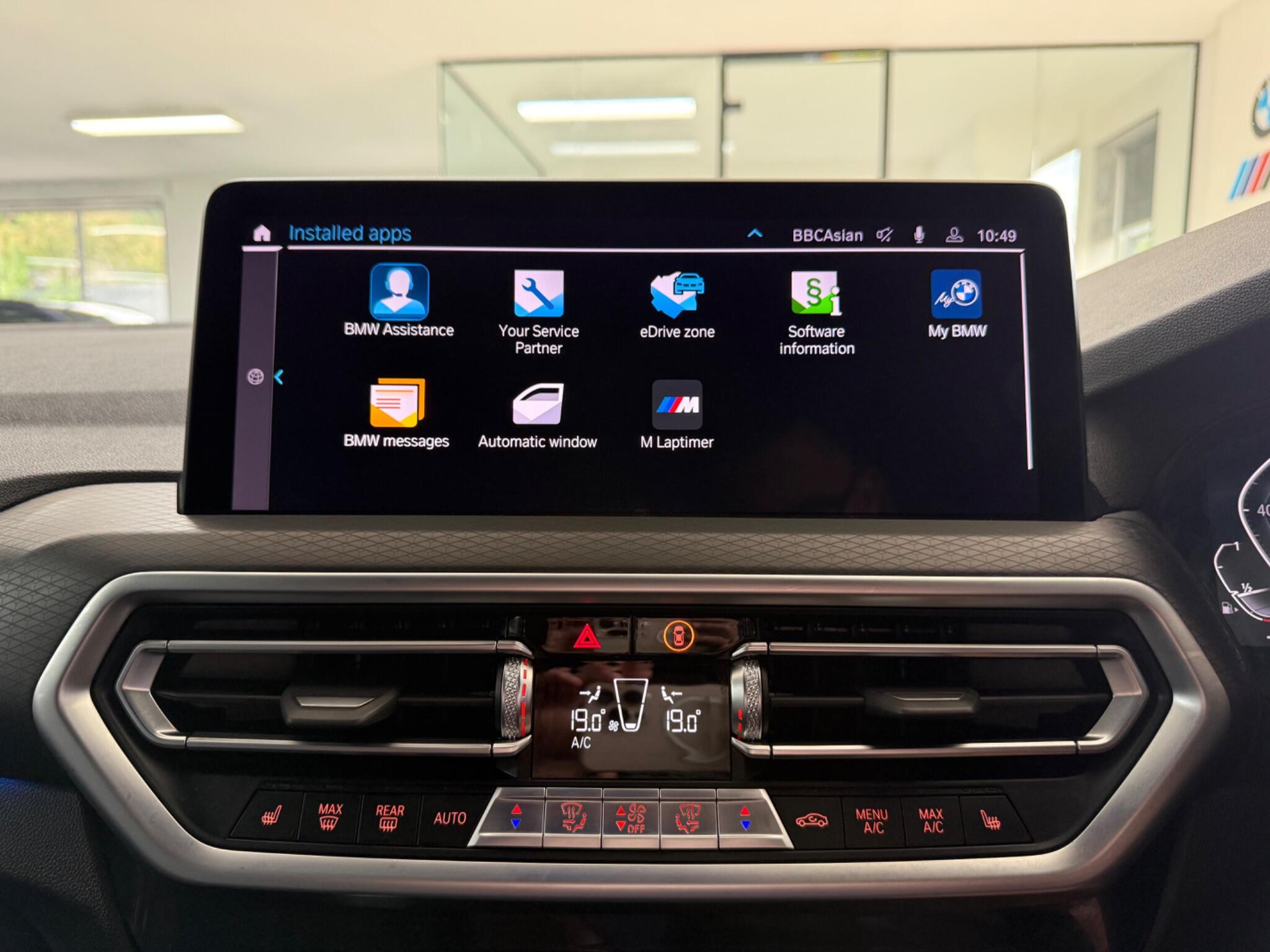 BMW X3 view 25