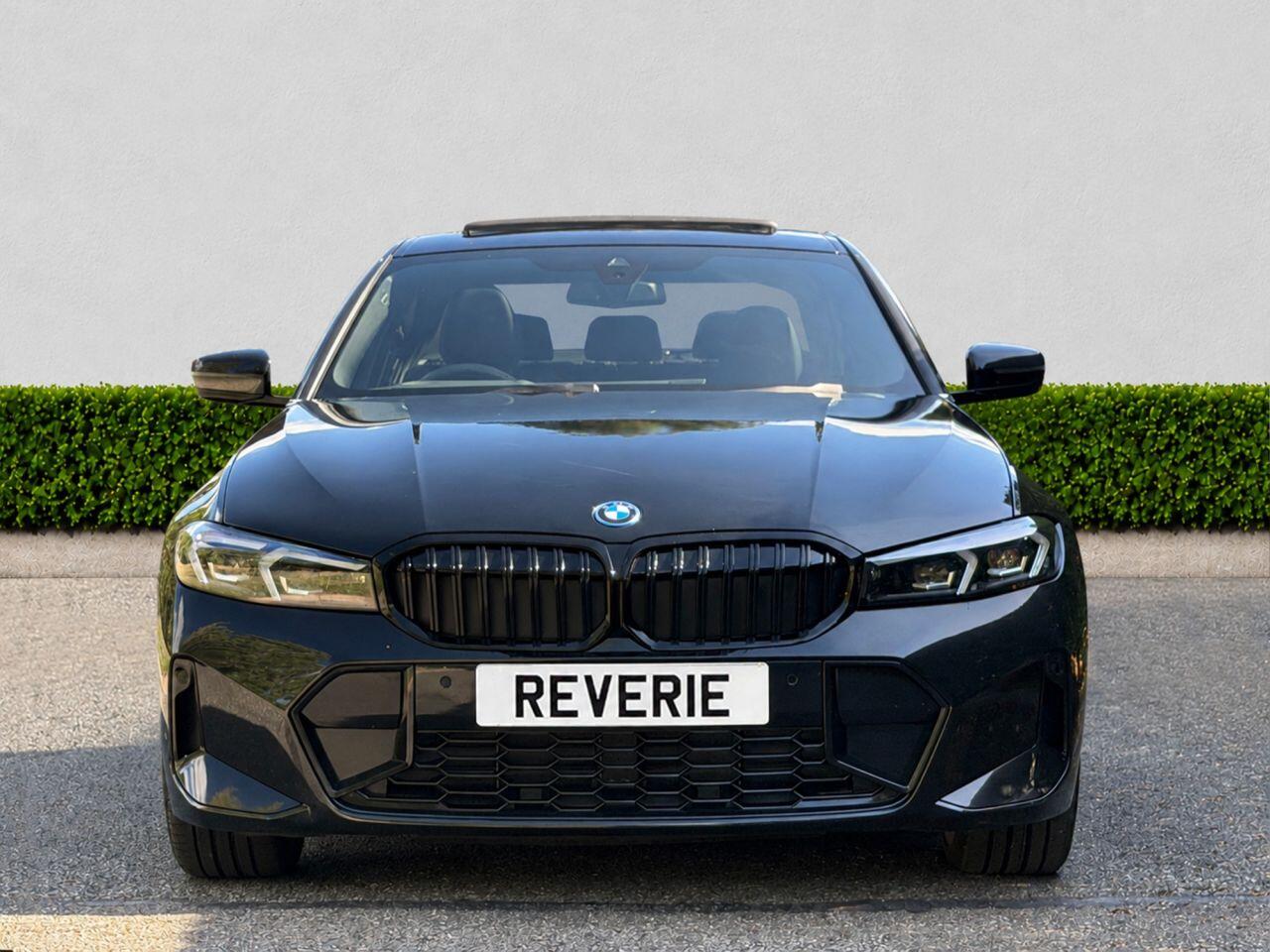 BMW 3 Series view 2
