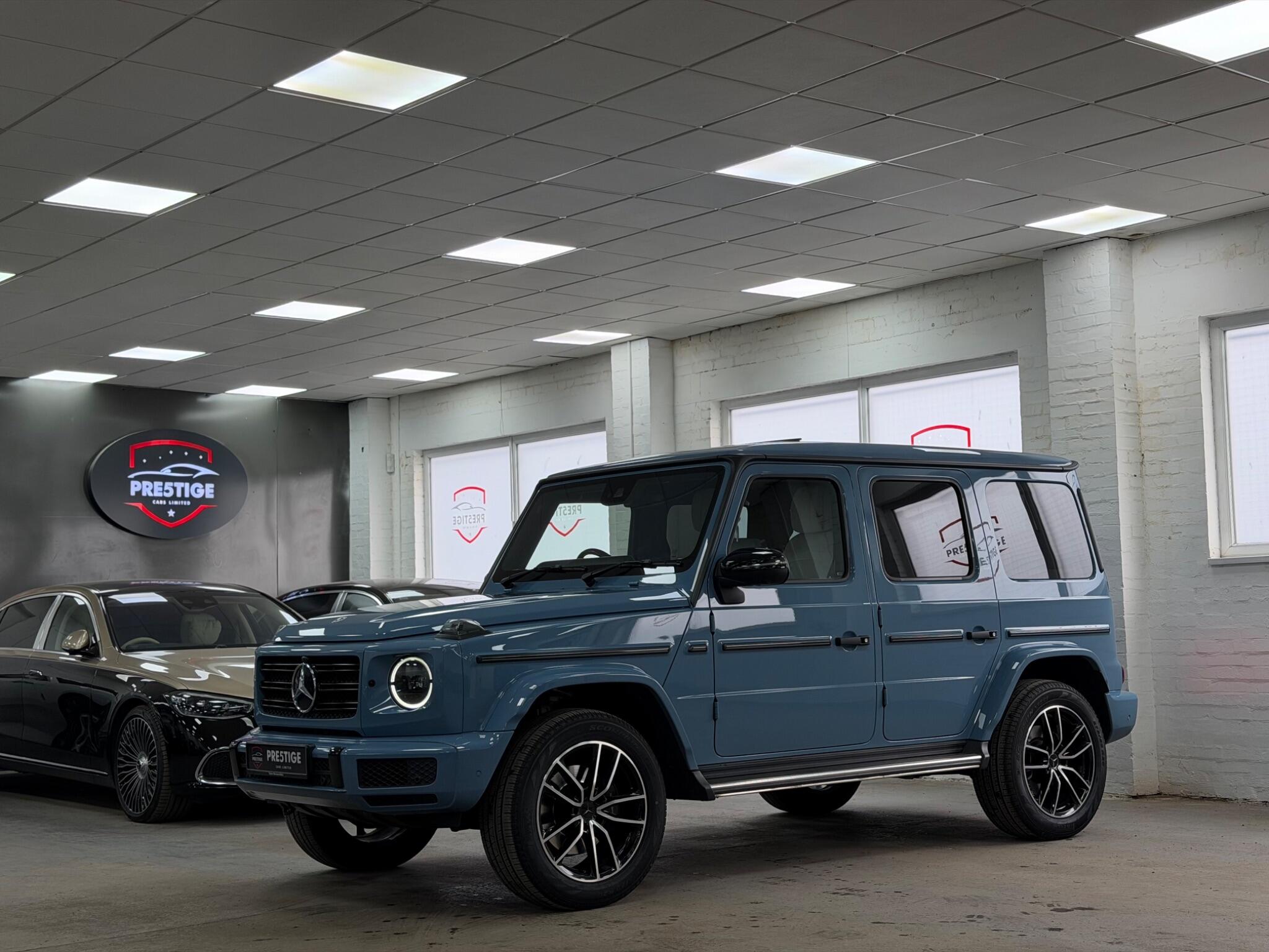 Mercedes-Benz G-Class view 42