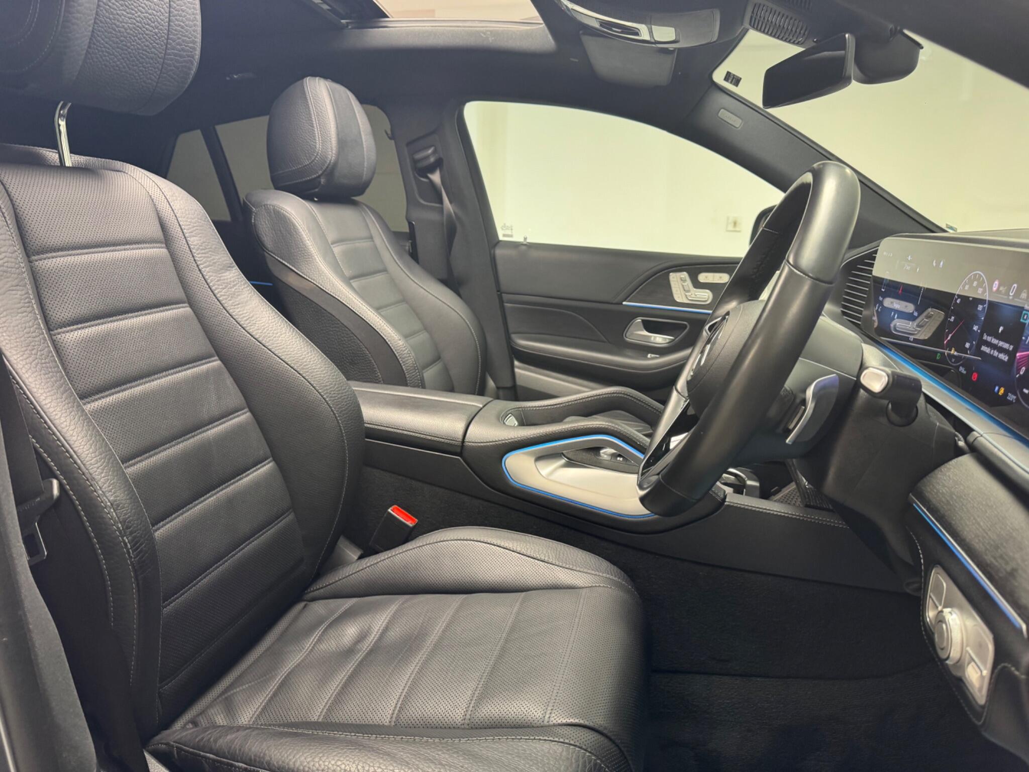 Mercedes-Benz Gle view 10