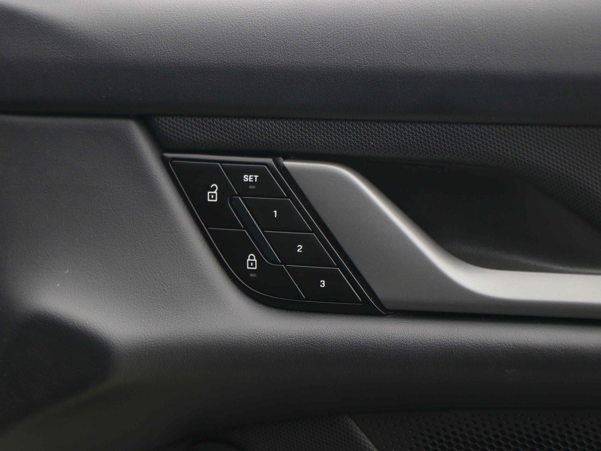 Porsche Taycan view 37