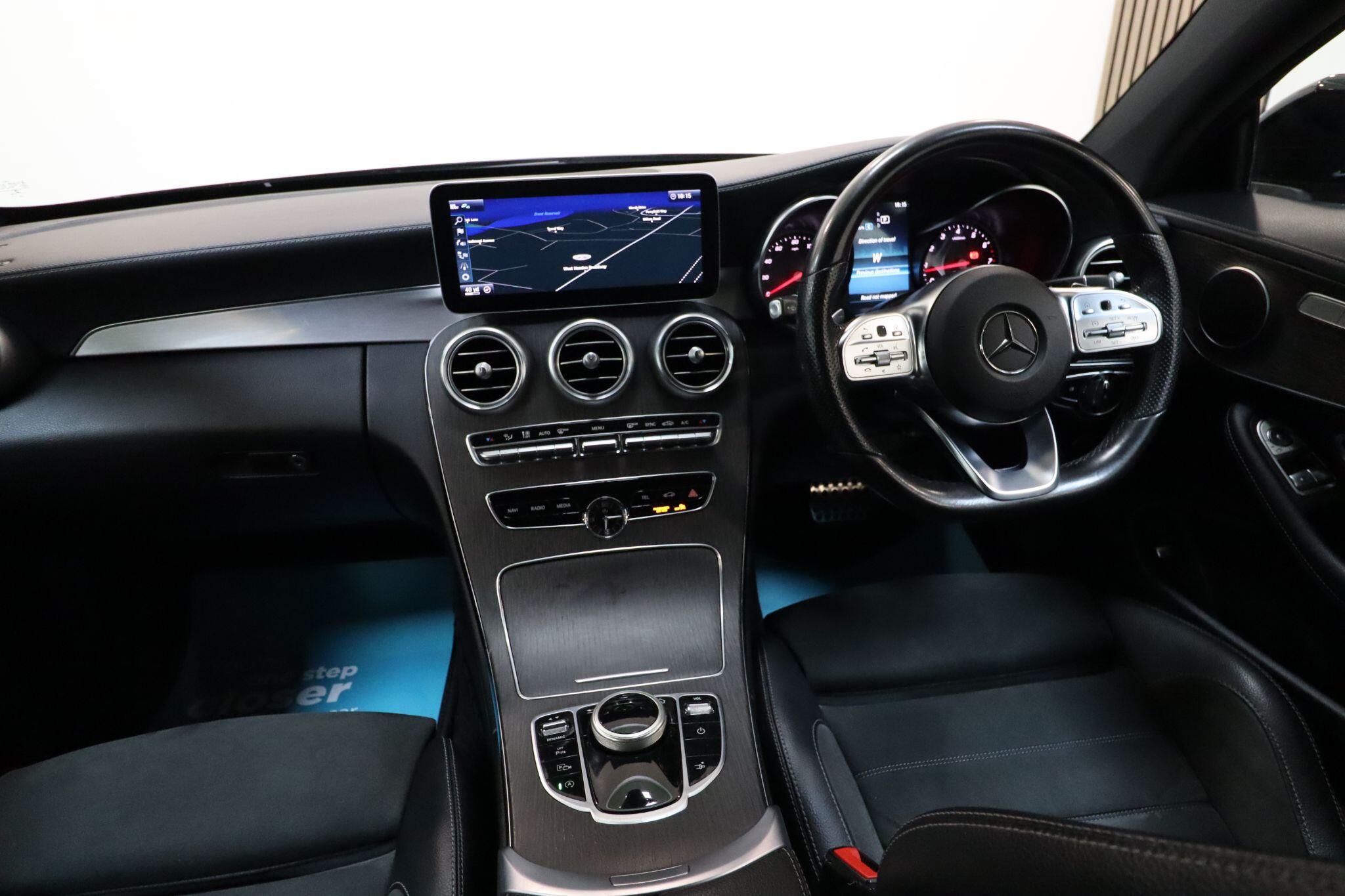 Mercedes-Benz C Class view 43
