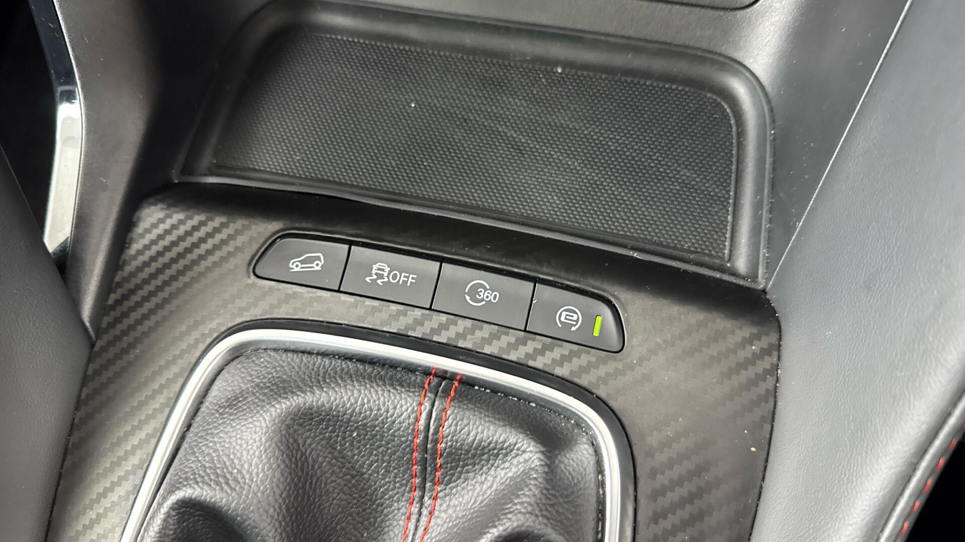 MG ZS view 29