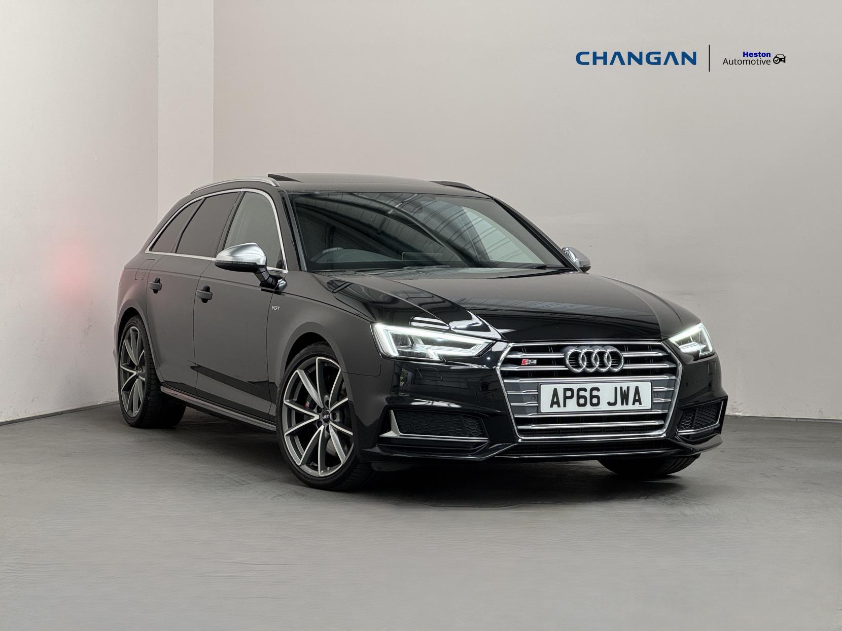 Audi S4 Avant main image
