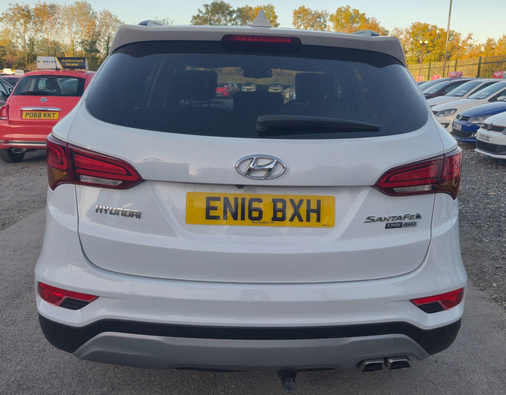 Hyundai Santa Fe view 12